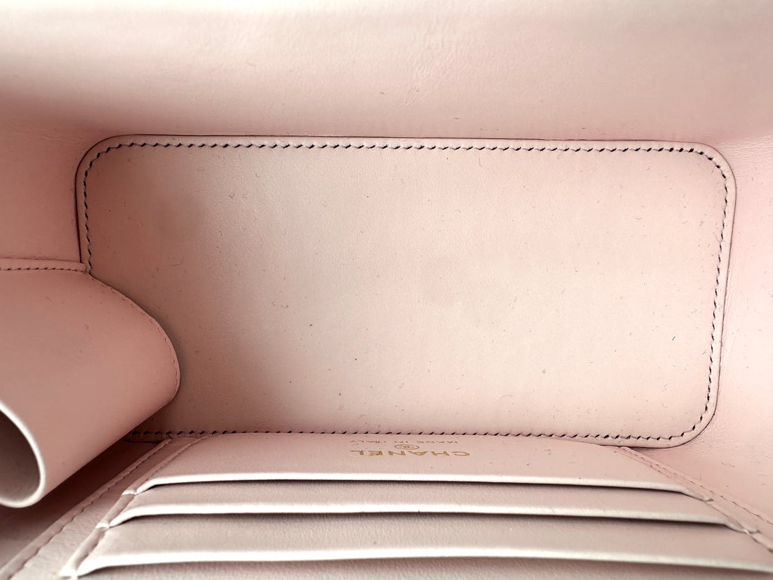 Chanel Pink Quilted Leather Vanity Case(32***46) CC2299