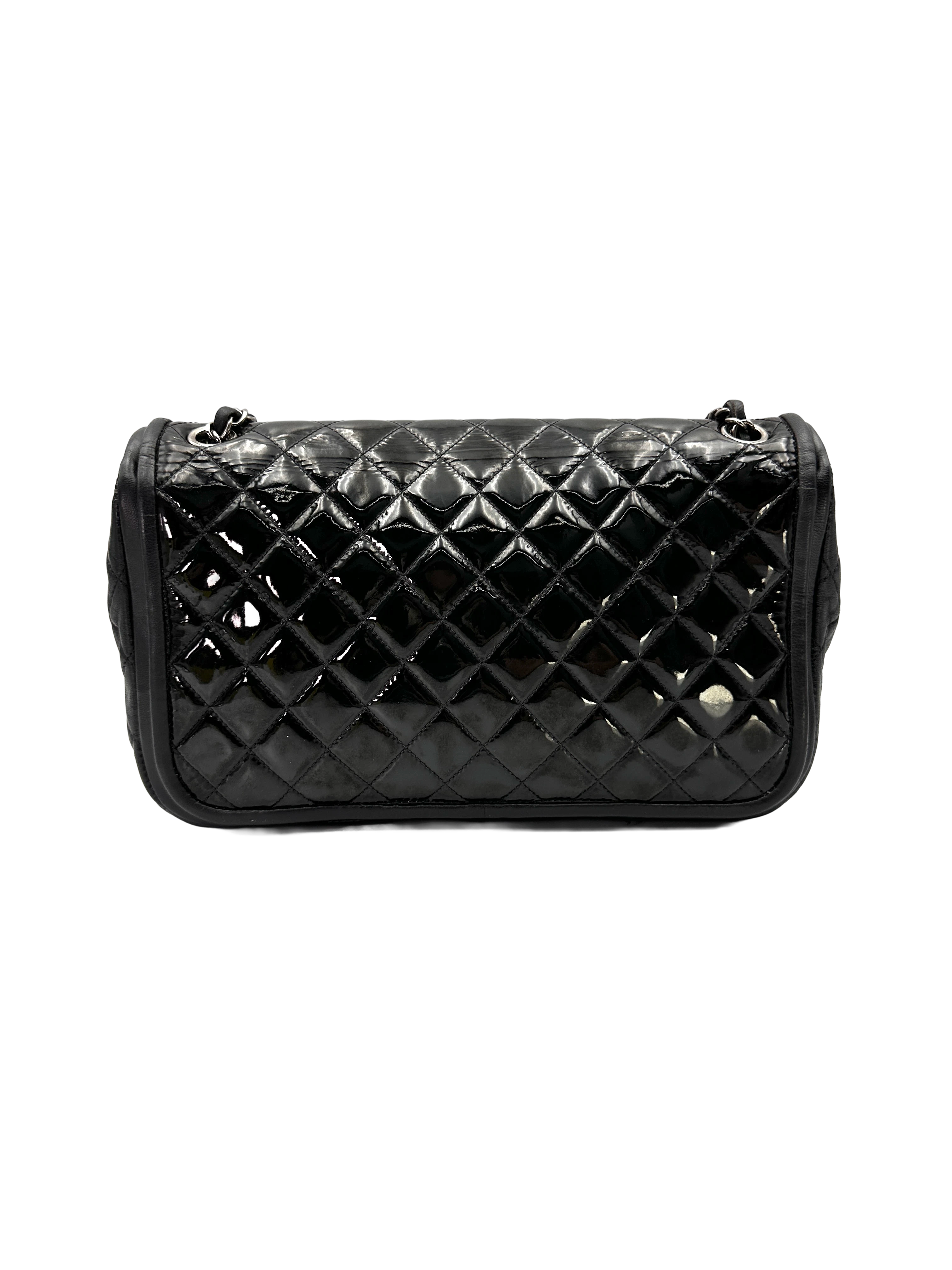Chanel Classic Flap Black Quilted Patent Leather Medium Size Shoulder Bag(18***35) CC2298
