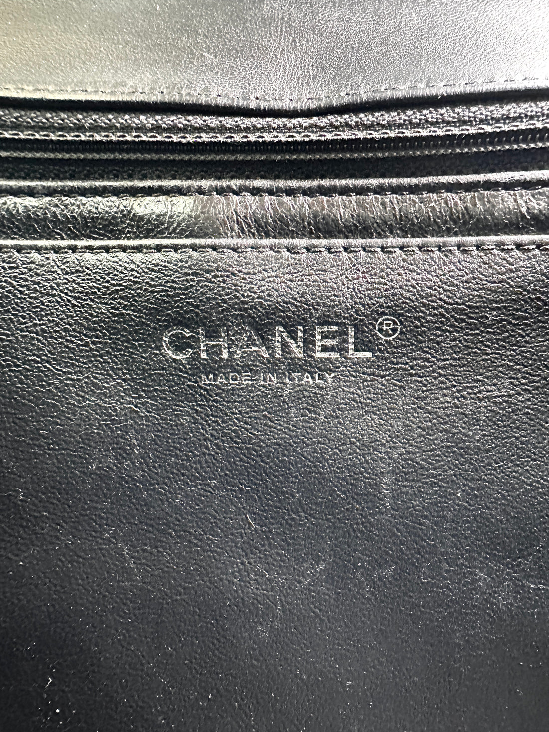 Chanel Classic Flap Black Quilted Patent Leather Medium Size Shoulder Bag(18***35) CC2298