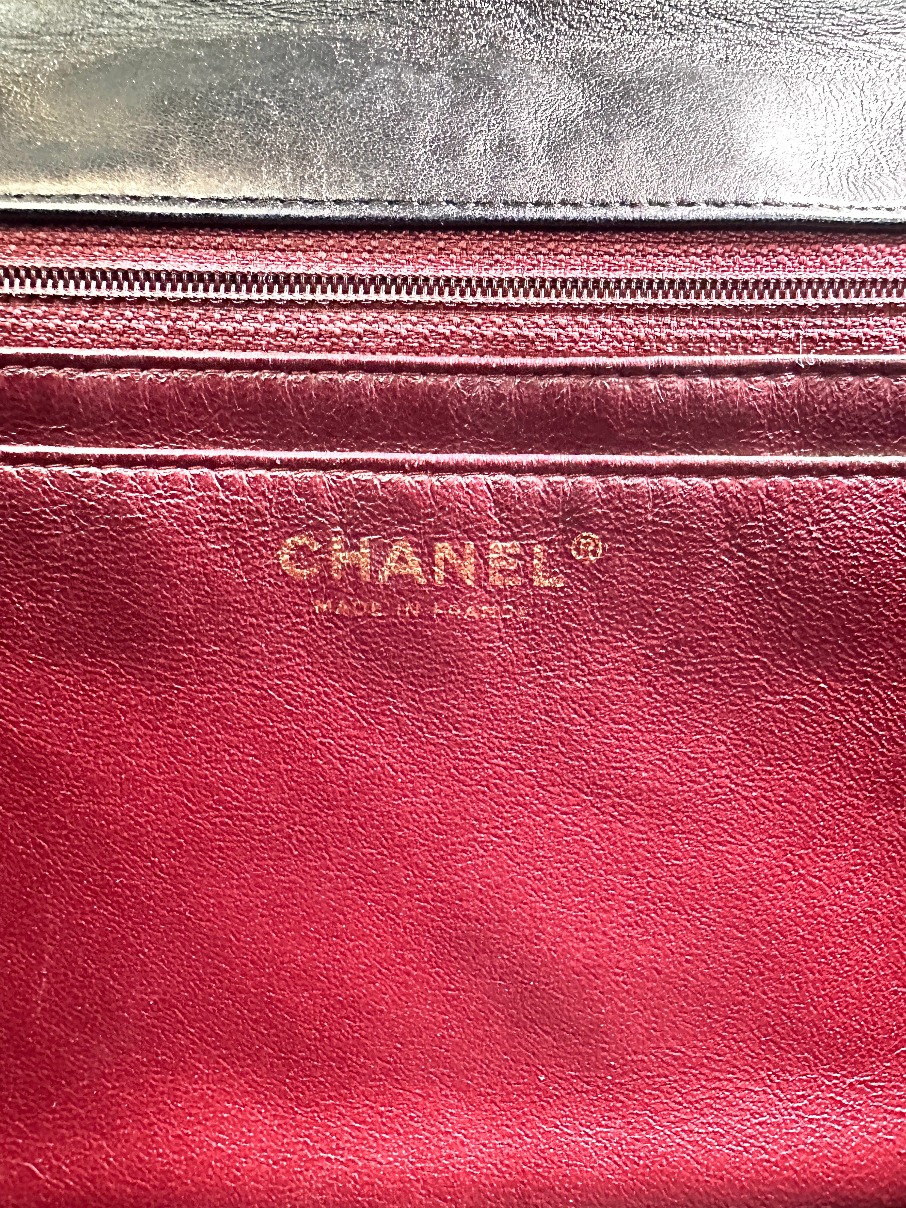 Chanel Classic Flap Black Quilted Lambskin Jumbo Shoulder Bag With Gold Buckle(12***12) CC2300
