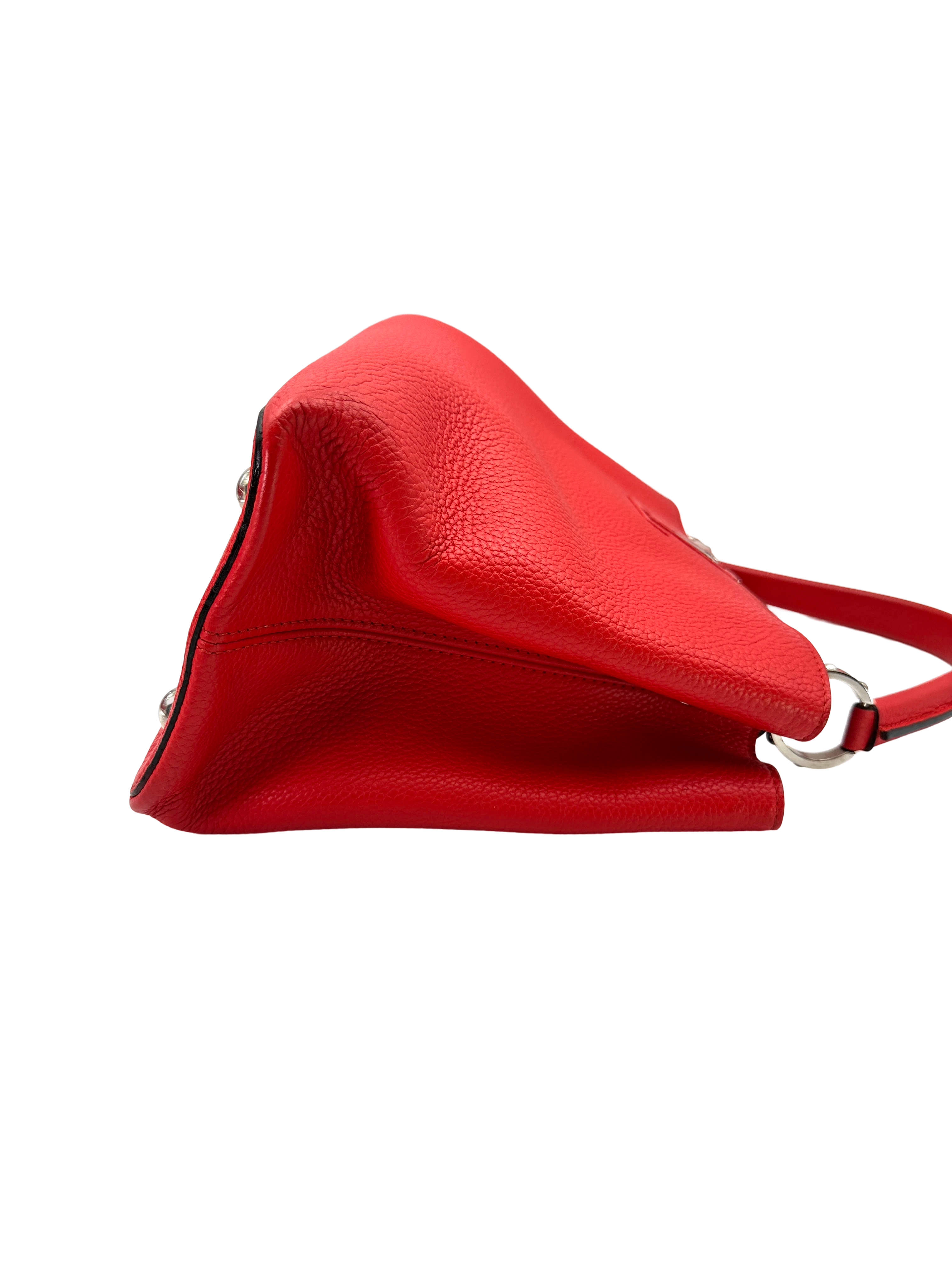 Louis Vuitton Capucines Red Taurillon Leather Handle Bag LV3139