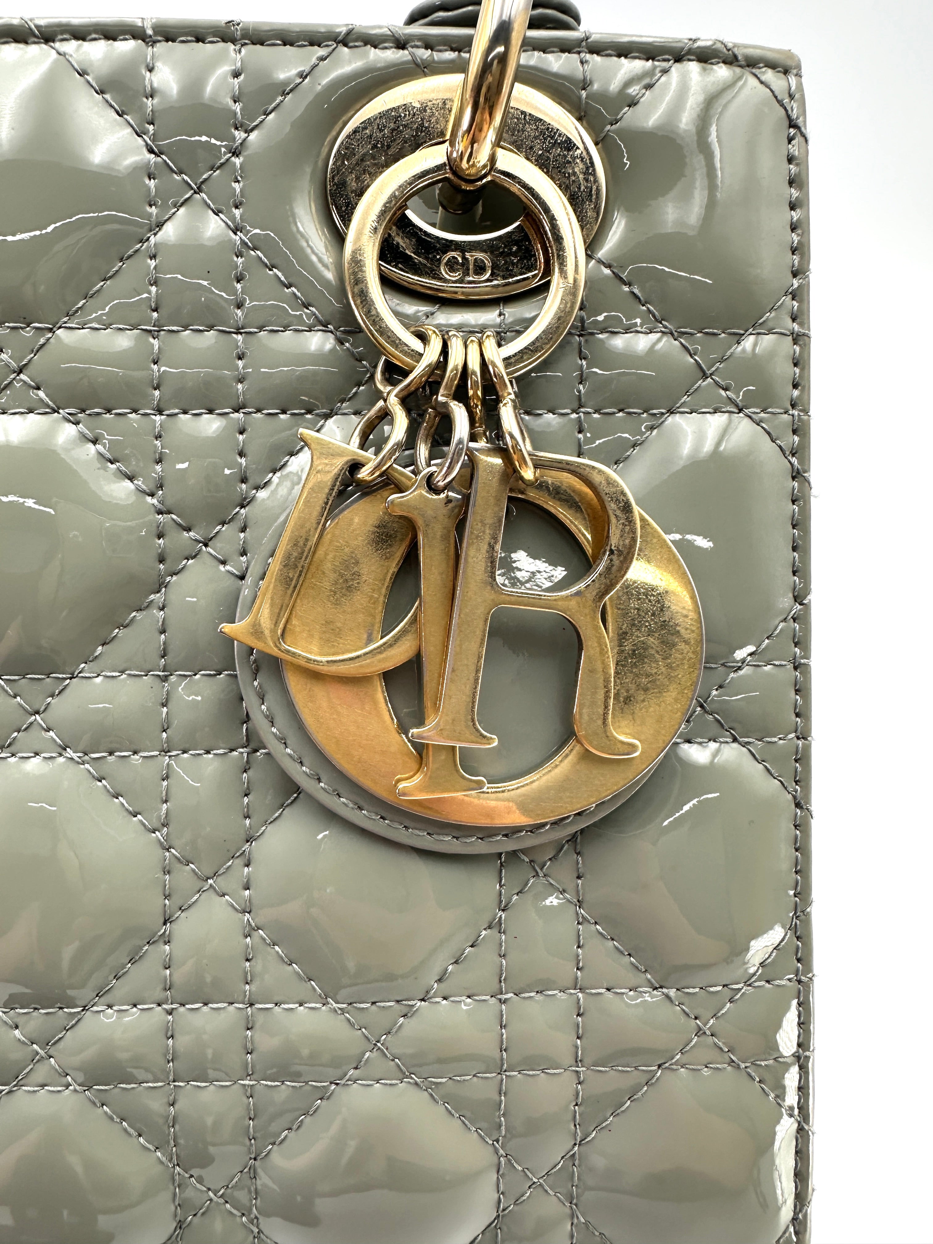 Christian Dior Lady Dior Grey Cannage Patent Leather Handle Bag DR834