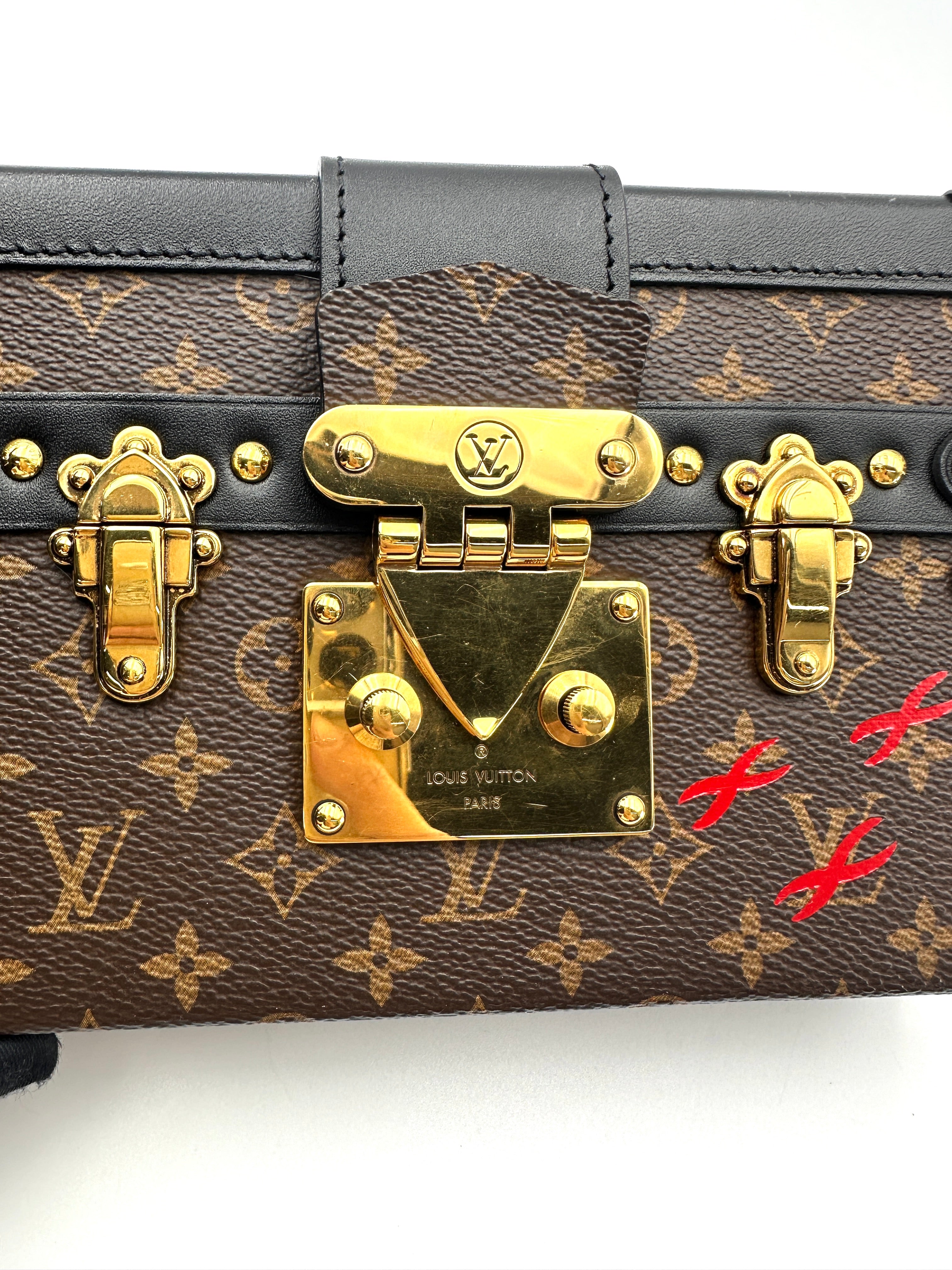 Louis Vuitton Petite Malle Monogram Canvas Shoulder Bag LV3142