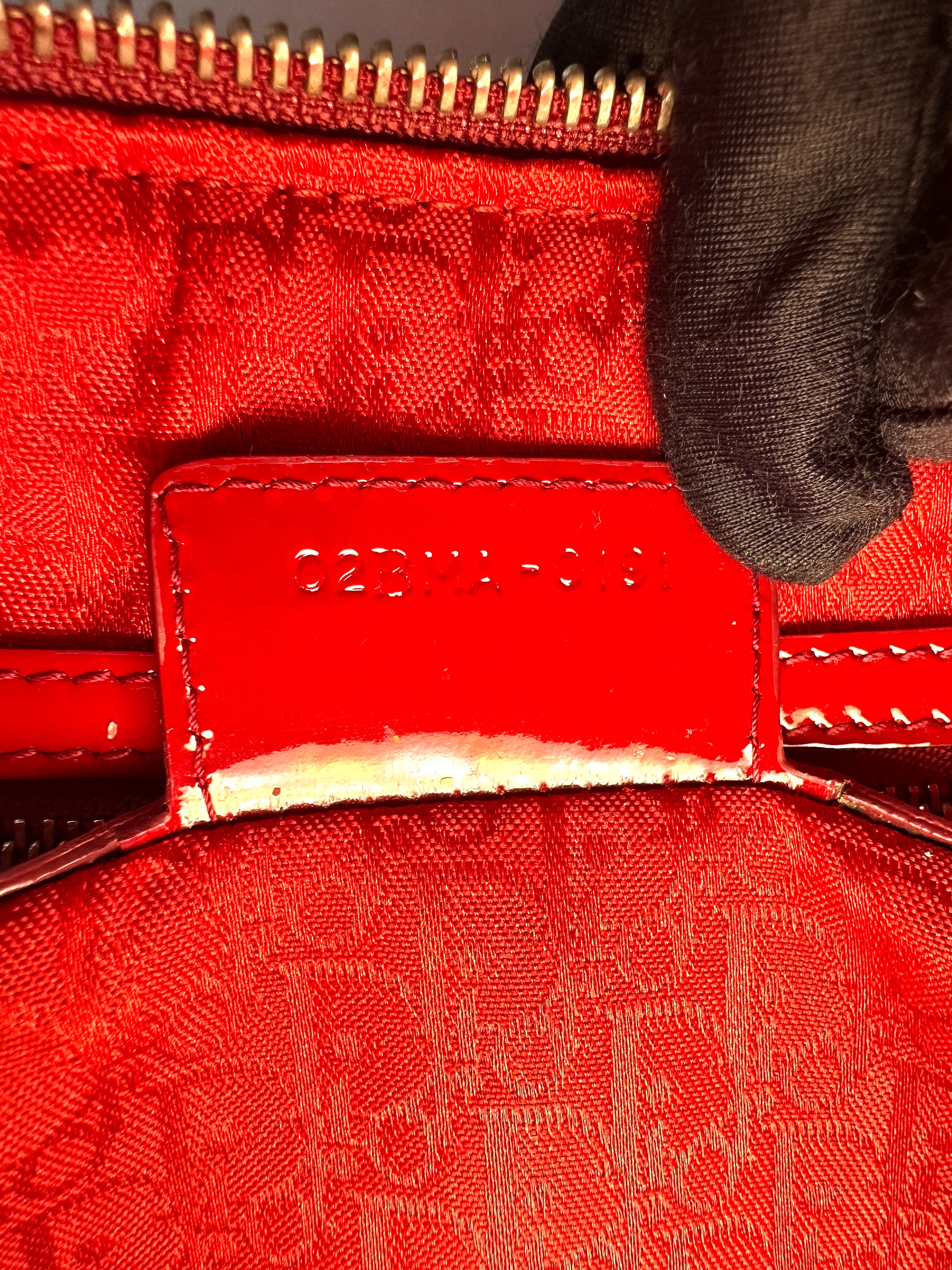 Christian Dior Lady Dior Red Cannage Patent Leather Handle Bag DR833