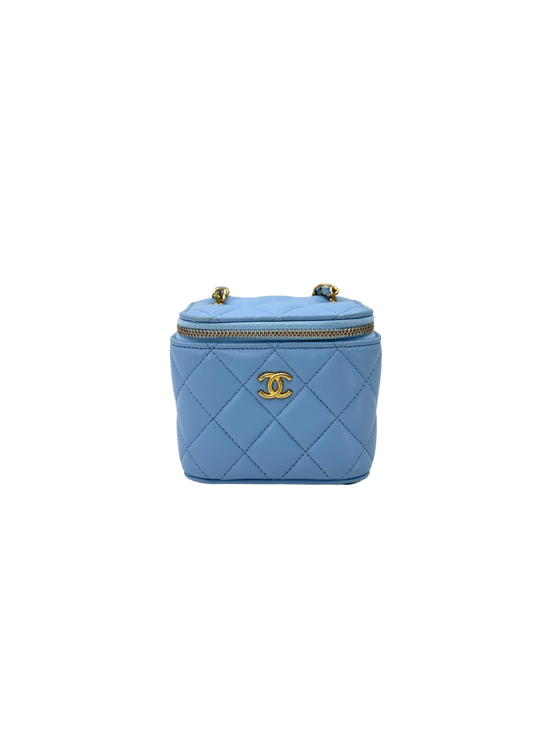 Chanel Light Blue Quilted Leather Vanity Case(32***33) CC2305