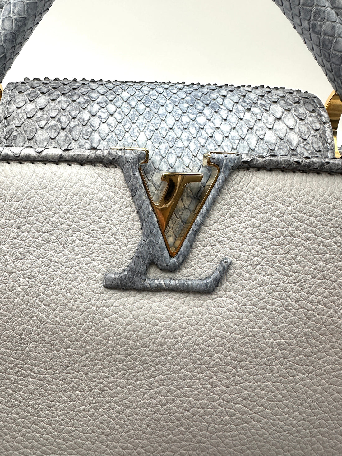 Louis Vuitton Capucines PM Light Blue Taurillon Leather Python Handle Bag LV3136