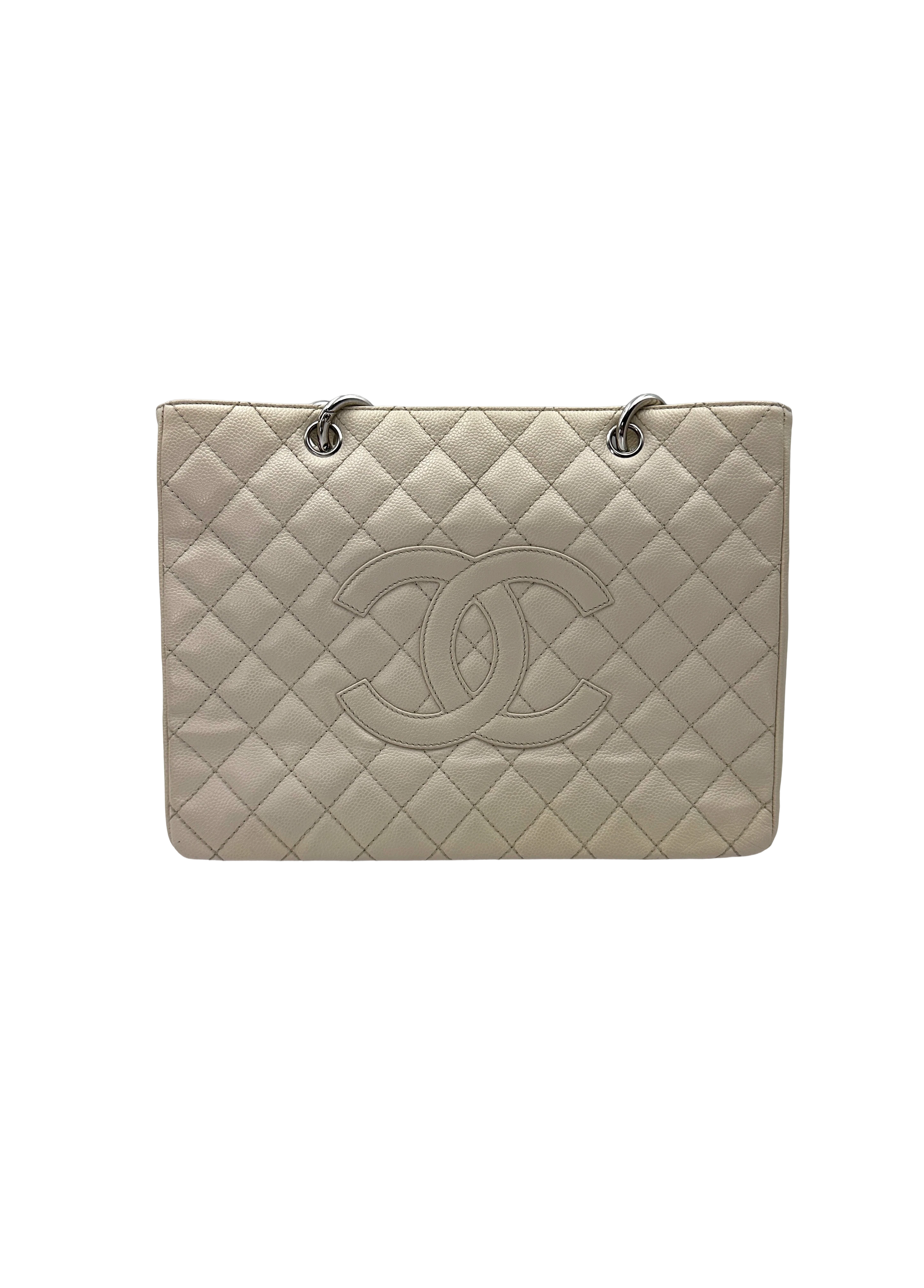 Chanel GST White Quilted Leather Handle Bag(10***42) CC2310