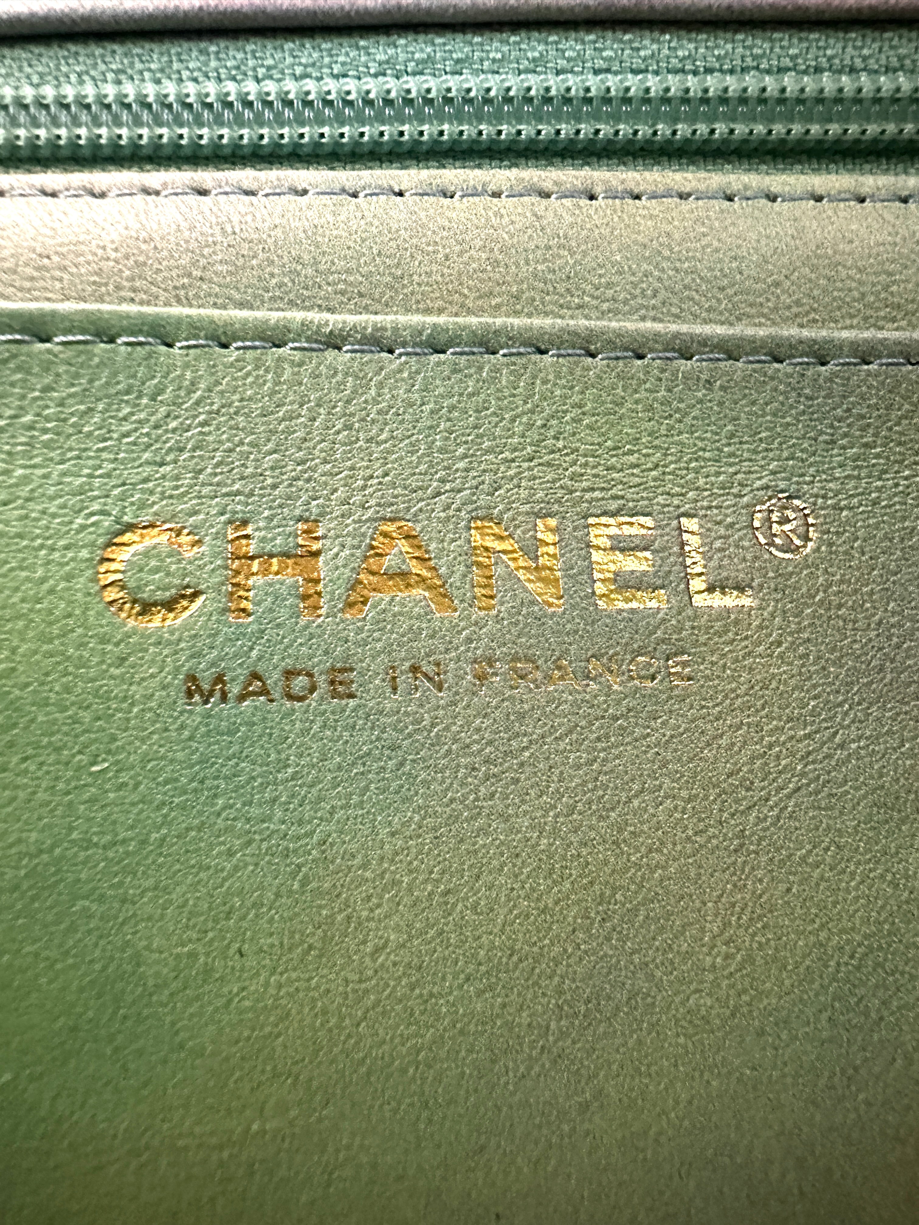 Chanel 22P Classic Flap Ombre Green Leather Top Handle Bag Shoulder Bag(N3***JH) CC2312