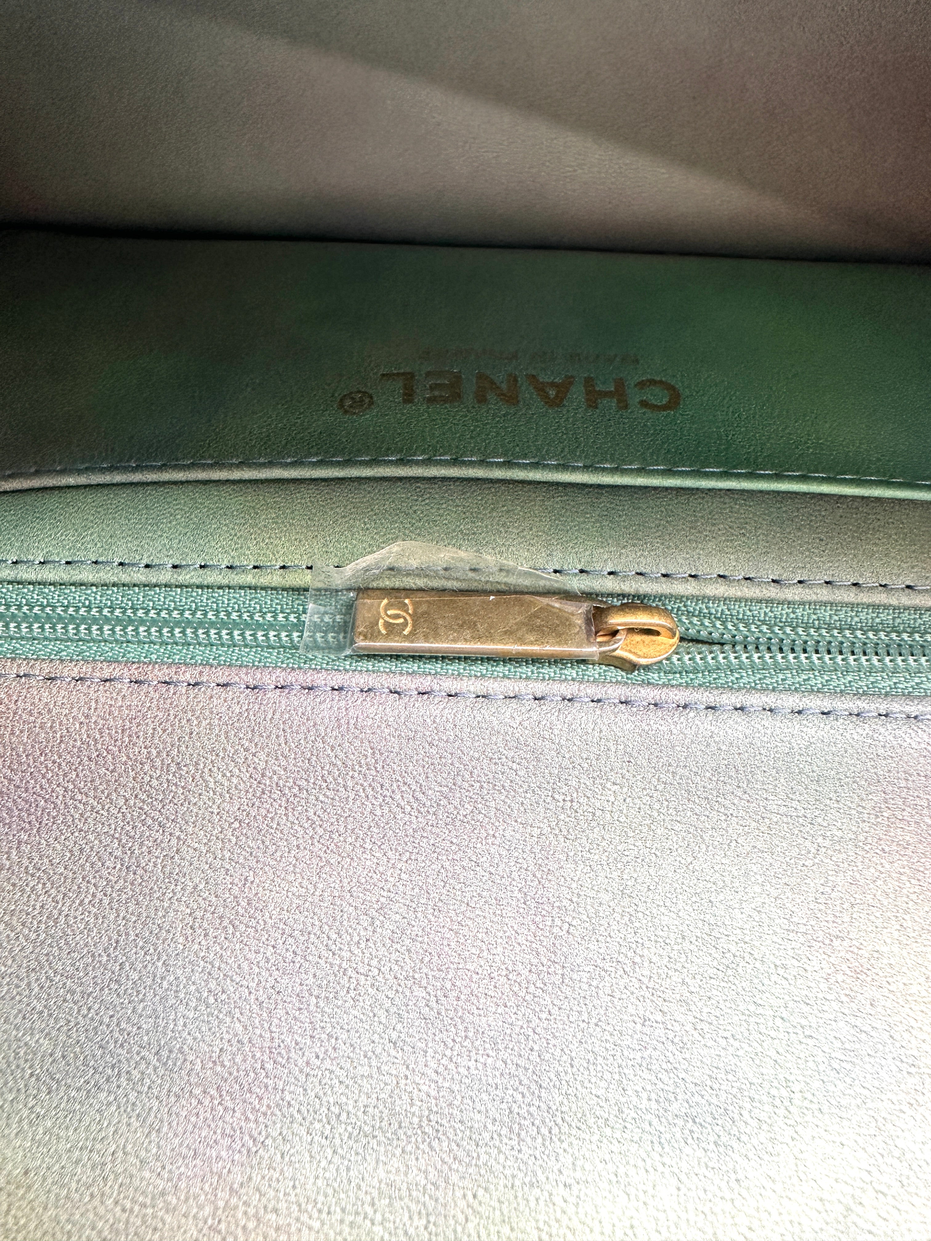 Chanel 22P Classic Flap Ombre Green Leather Top Handle Bag Shoulder Bag(N3***JH) CC2312