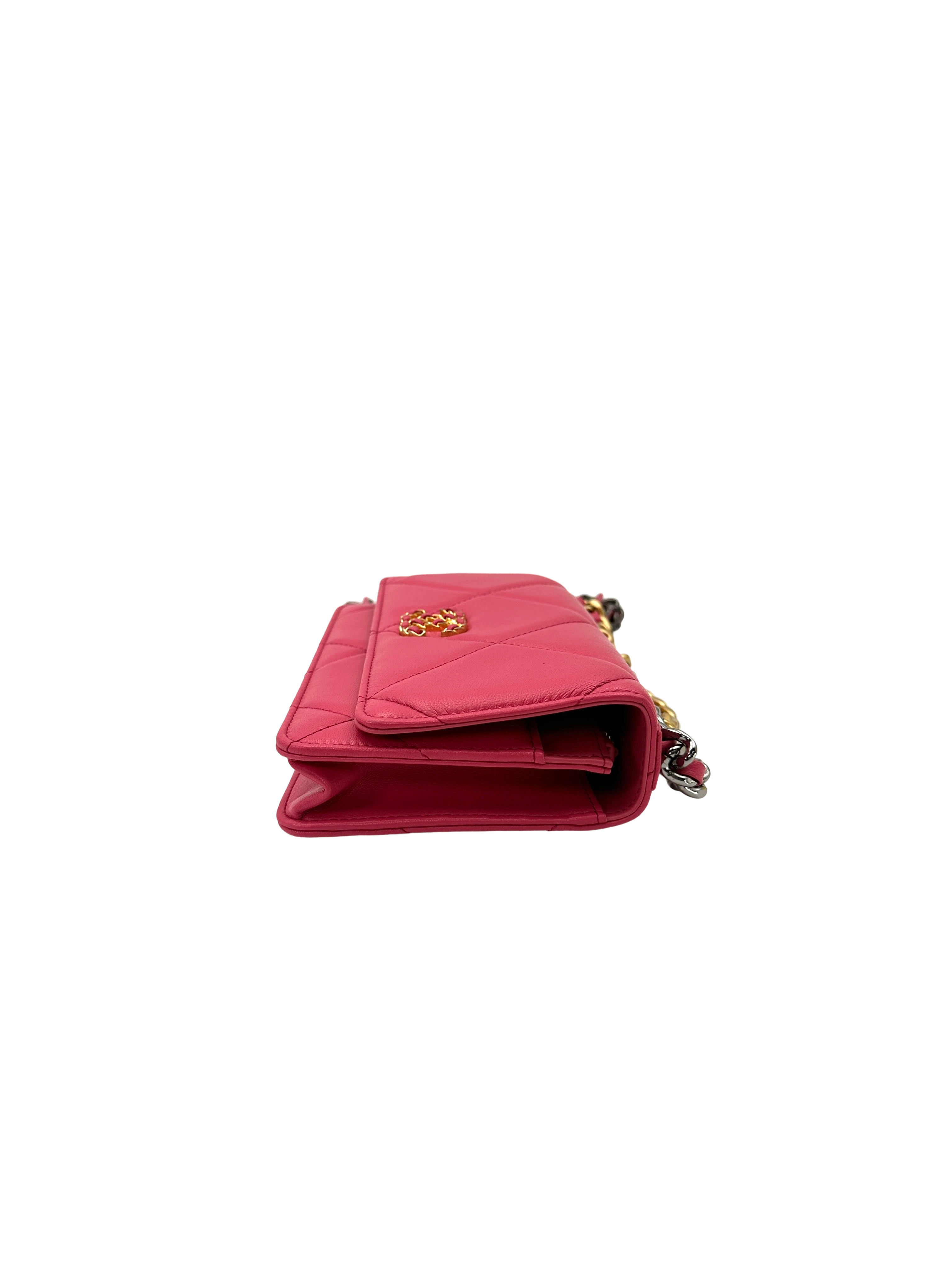 Chanel 19Bag Pink Quilted Leather Wallet On Chain(29***55) CC2314
