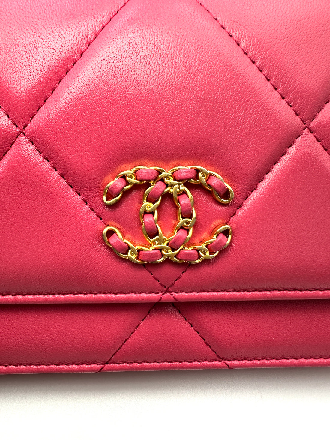 Chanel 19Bag Pink Quilted Leather Wallet On Chain(29***55) CC2314