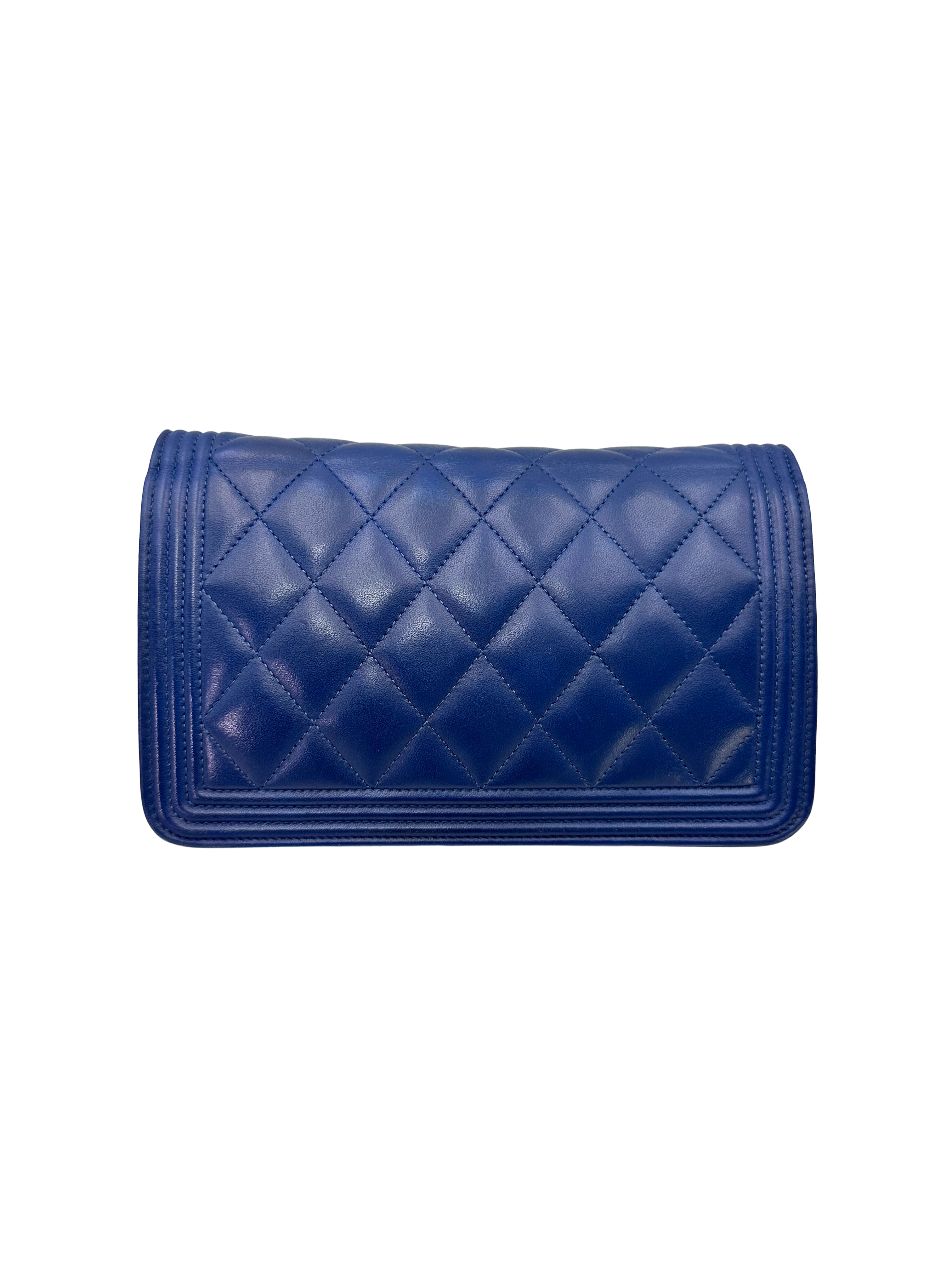 Chanel Navy Quilted Leather Wallet On Chain(25***77) CC2321