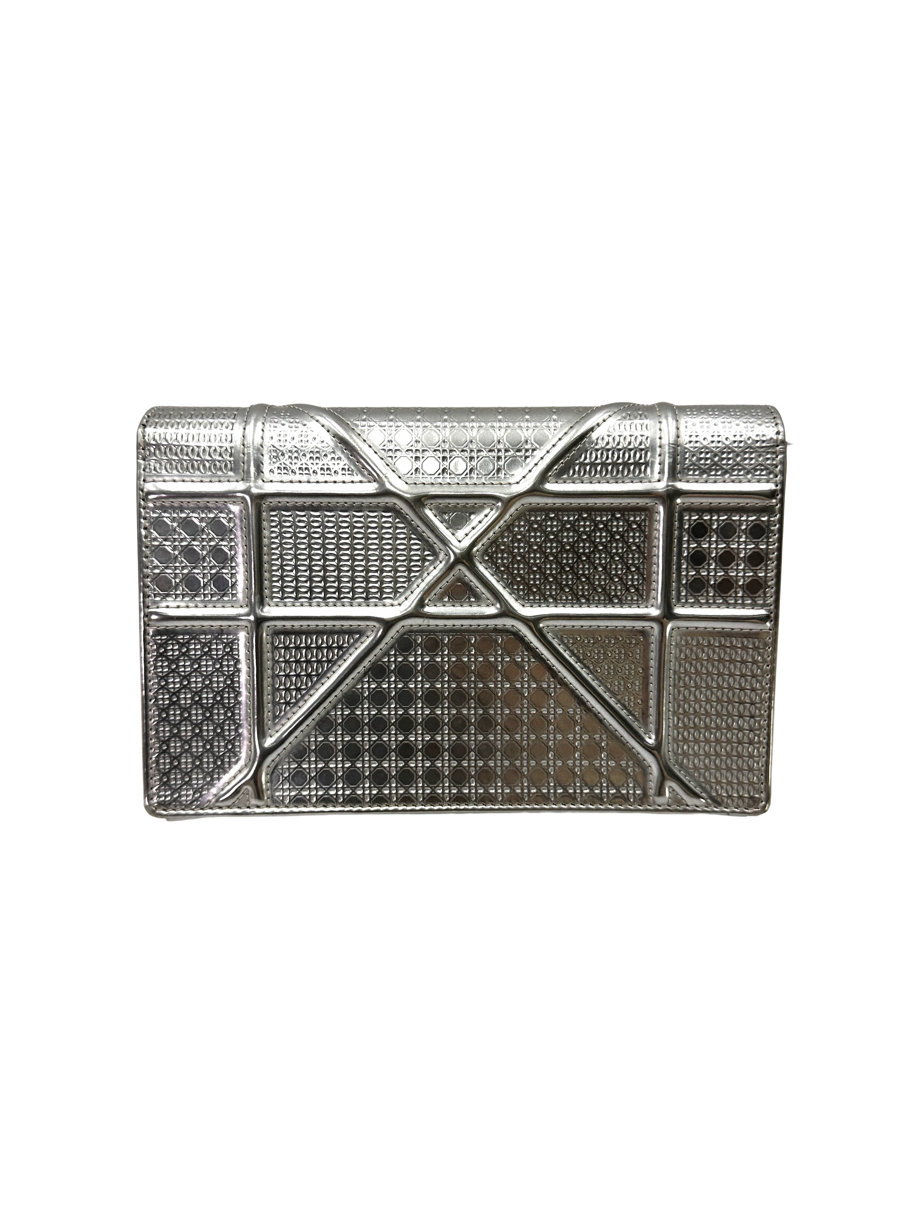 Christian Dior Diorama Silver Leather Shoulder Bag DR836