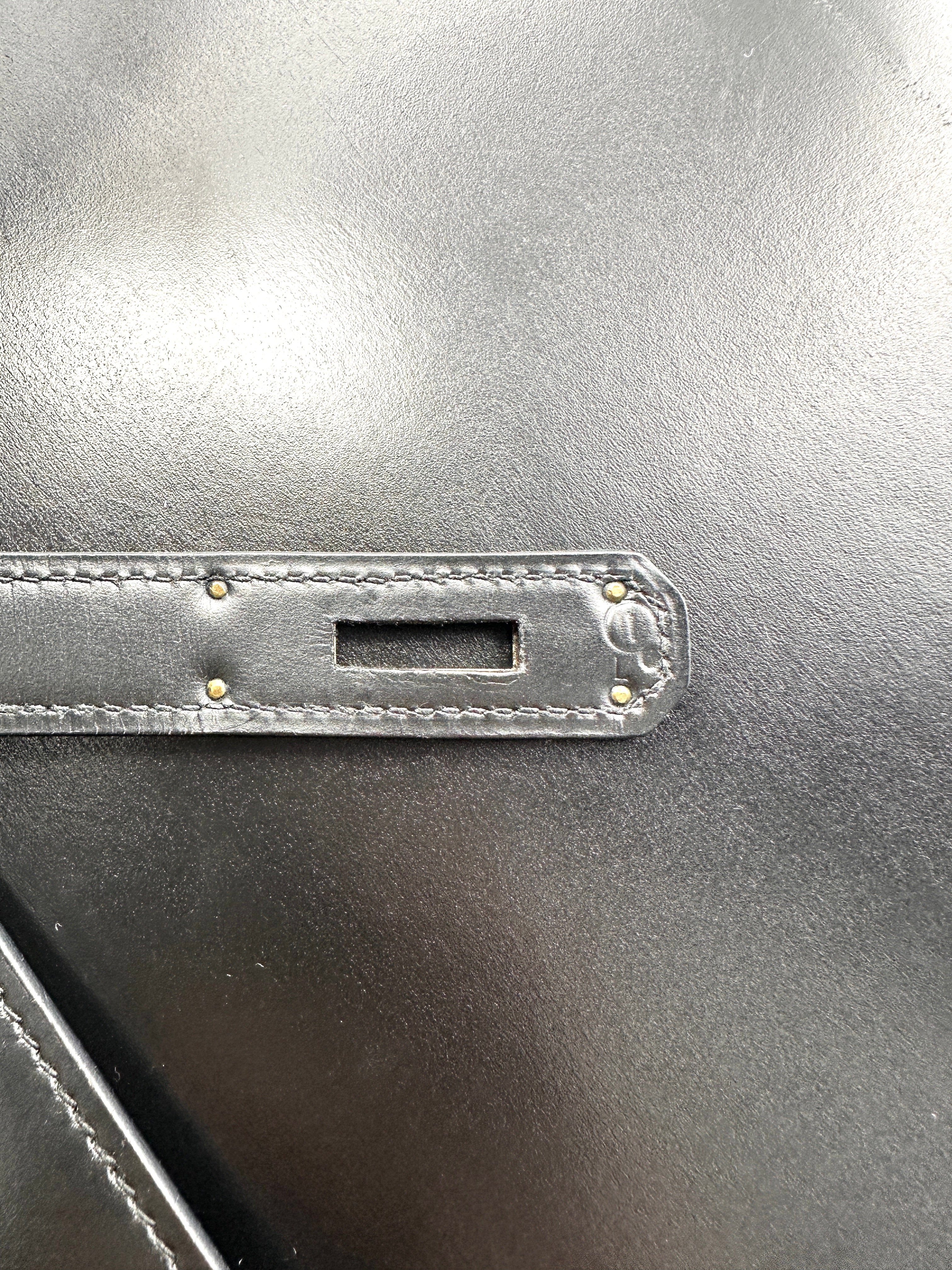 Hermes Kelly32 Black Leather Handle Bag With Gold Hardware HR134
