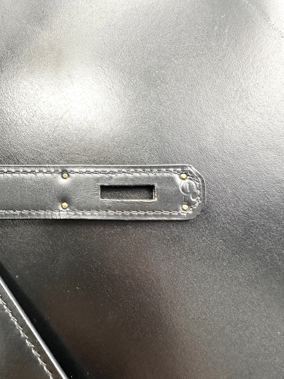 Hermes Kelly32 Black Leather Handle Bag With Gold Hardware HR134