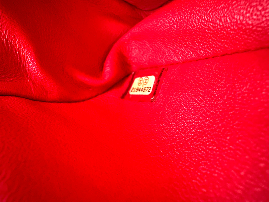 Chanel Classic Flap Red Quilted Lambskin Medium Size Shoulder Bag With Gold Buckle(21***72) CC2330