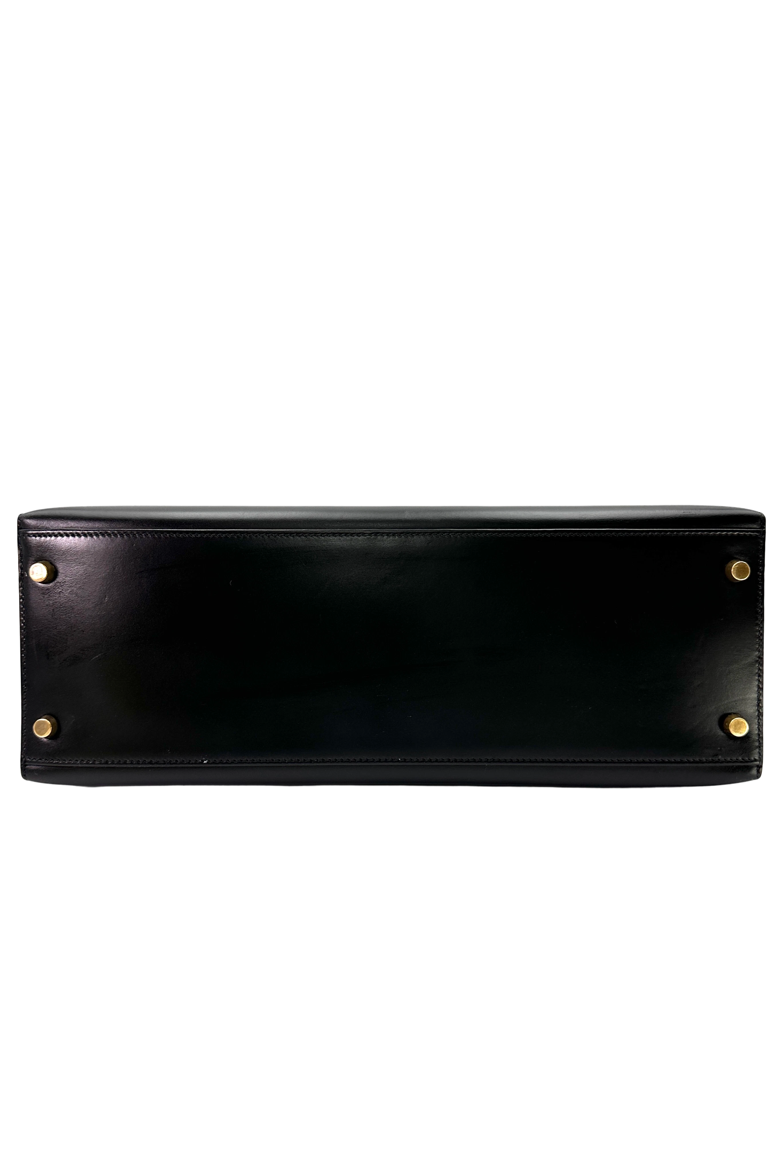Hermes Kelly32 Black Leather Top Handle Bag With Gold Hardware HR133