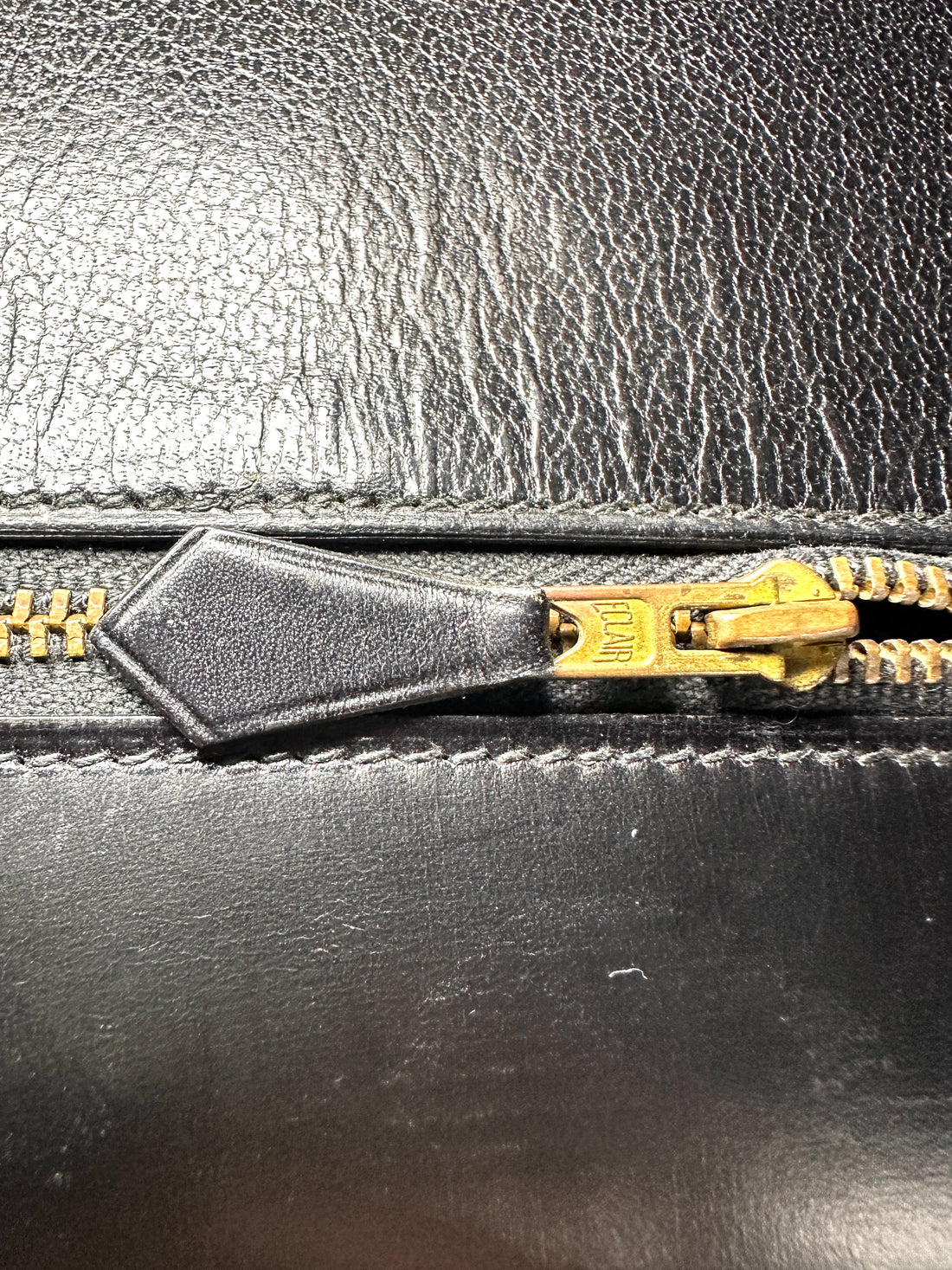 Hermes Kelly32 Black Leather Top Handle Bag With Gold Hardware HR133