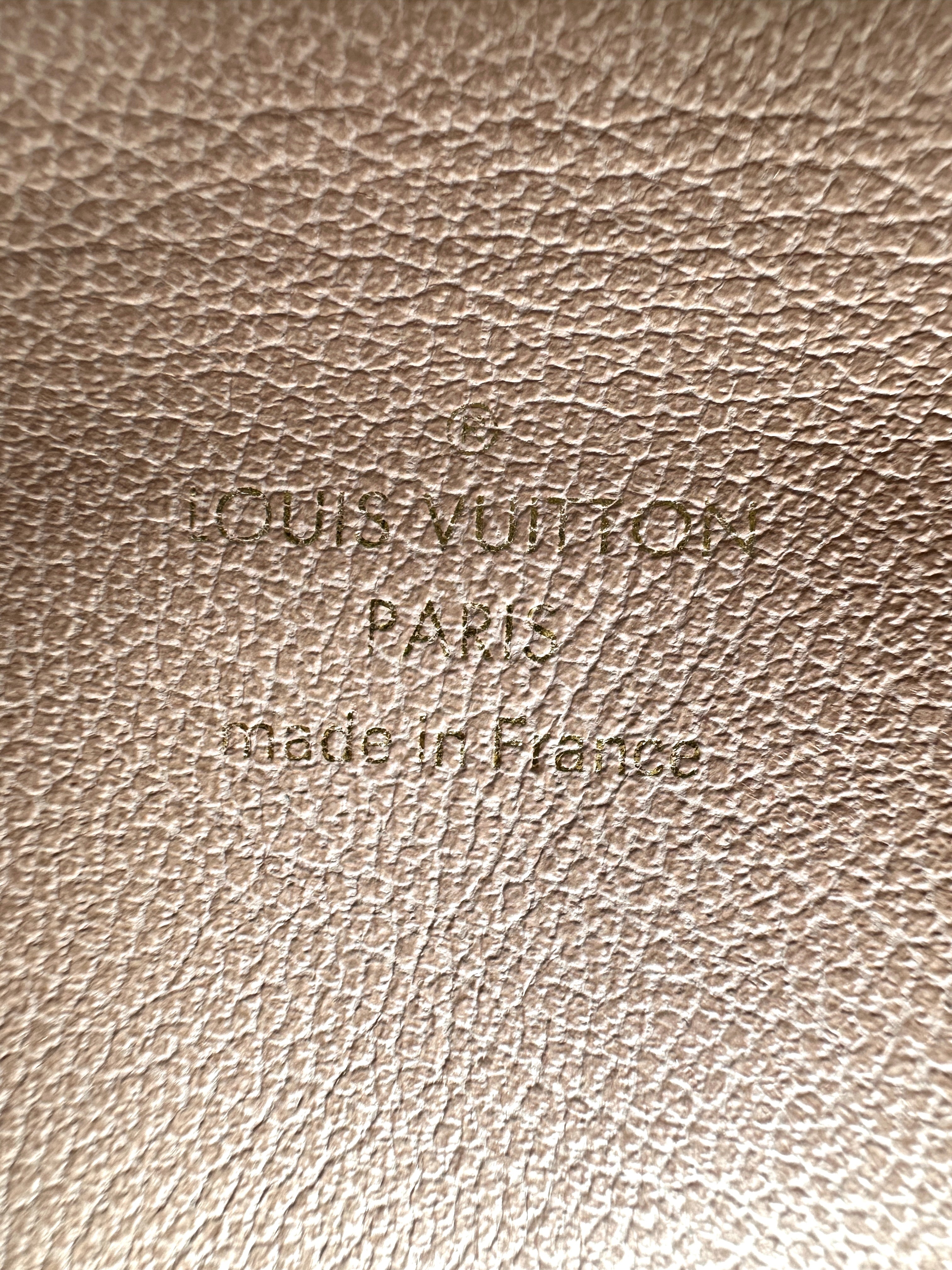 Louis Vuitton Coussin Black Monogram Embossed Leather Shoulder Bag LV3153