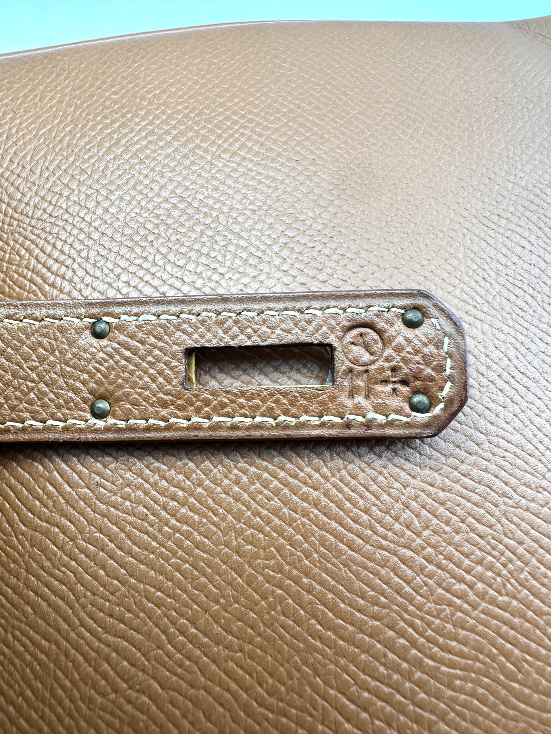 Hermes Kelly Brown Leather Handle Bag With Gold Hardware HR136SA