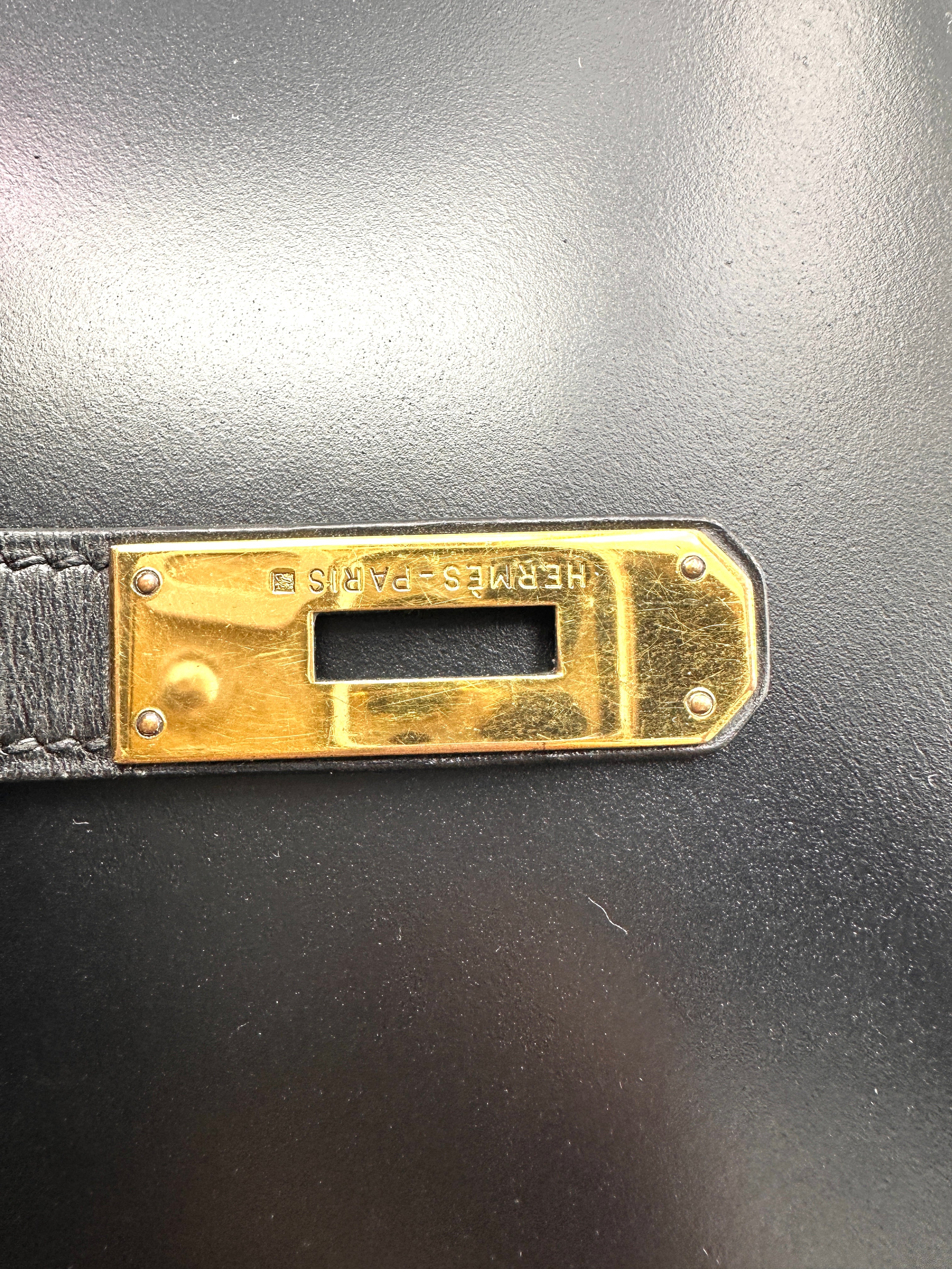 Hermes Kelly32 Black Leather Handle Bag With Gold Hardware HR135