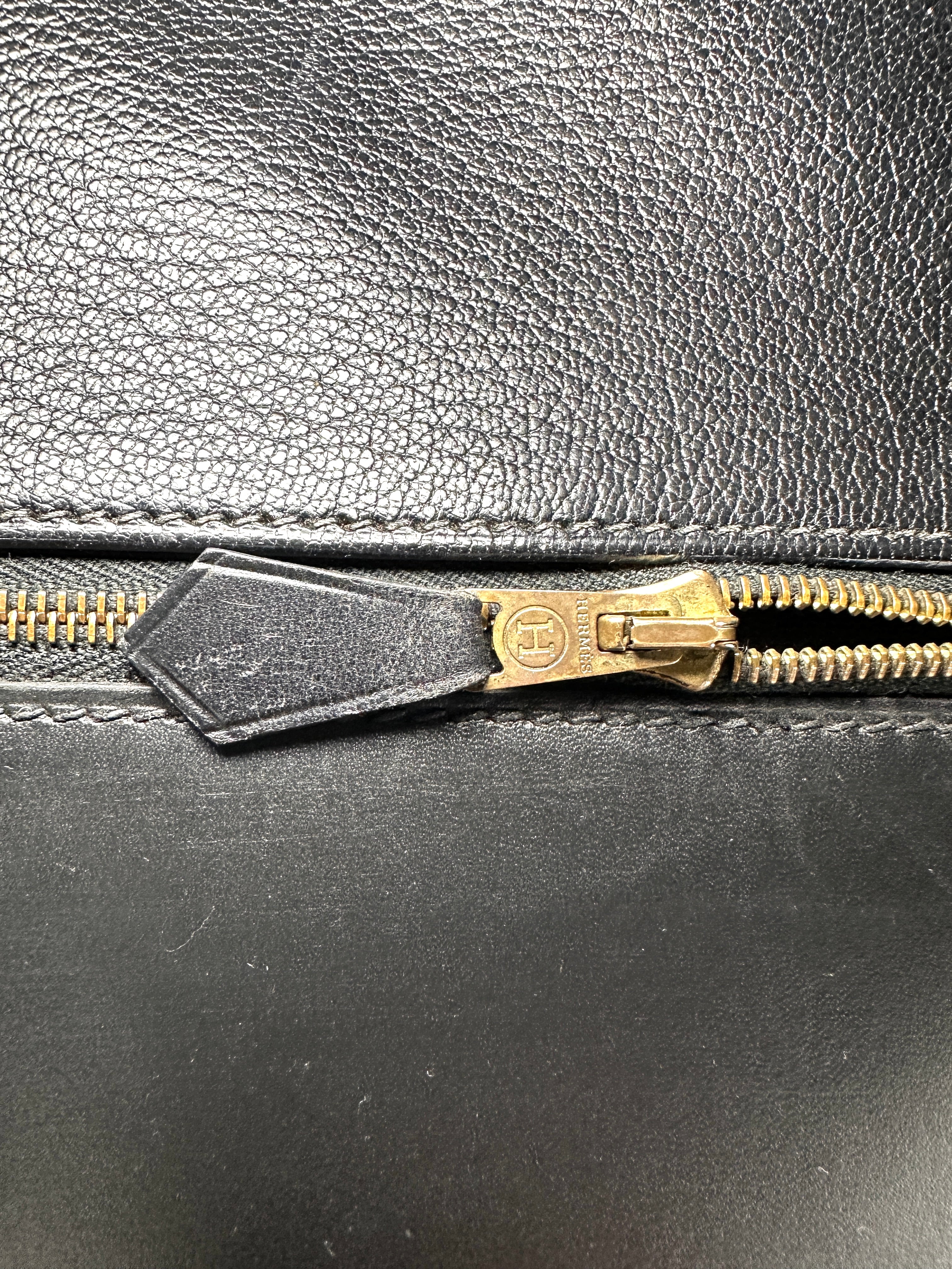 Hermes Kelly32 Black Leather Handle Bag With Gold Hardware HR135