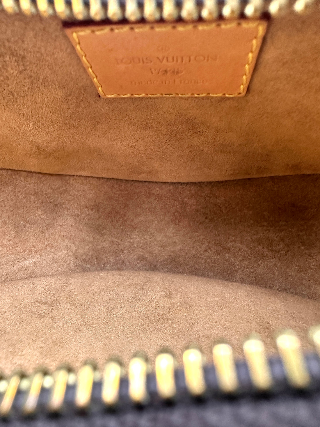 Louis Vuitton Loop Monogram Canvas Shoulder Bag LV3156