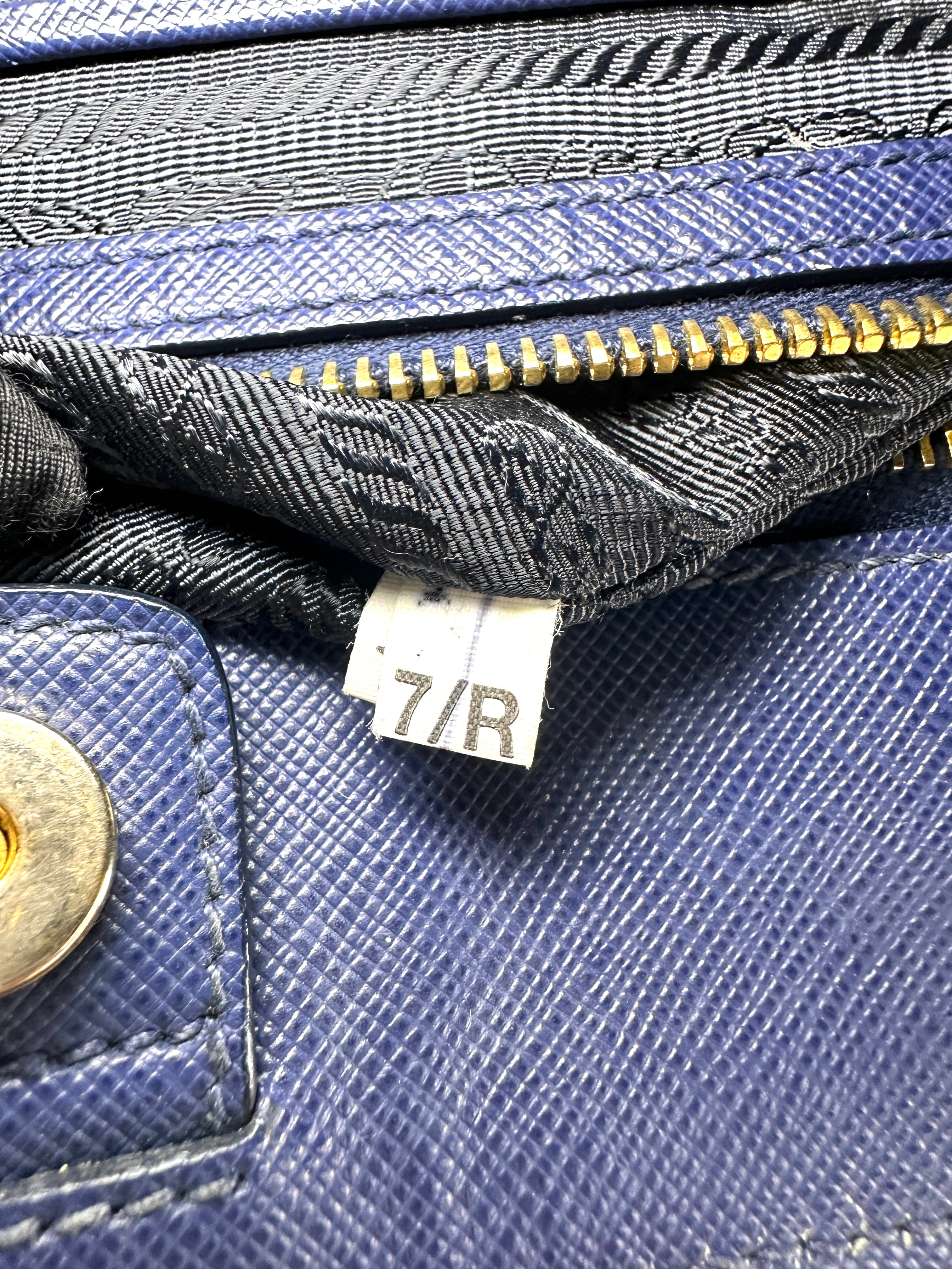 Prada Galleria Navy Saffiano Leather Handle Bag PR522