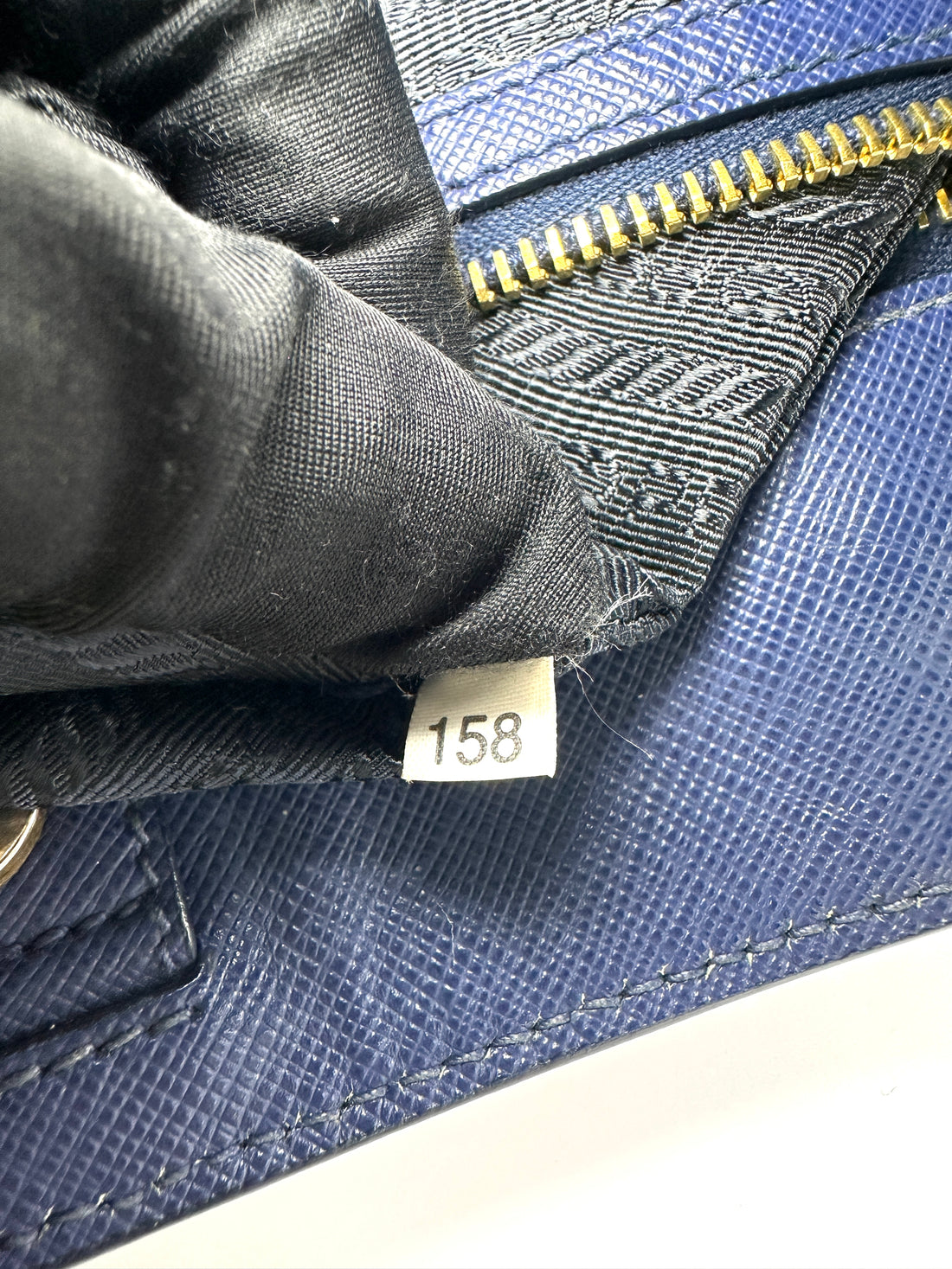 Prada Galleria Navy Saffiano Leather Handle Bag PR522