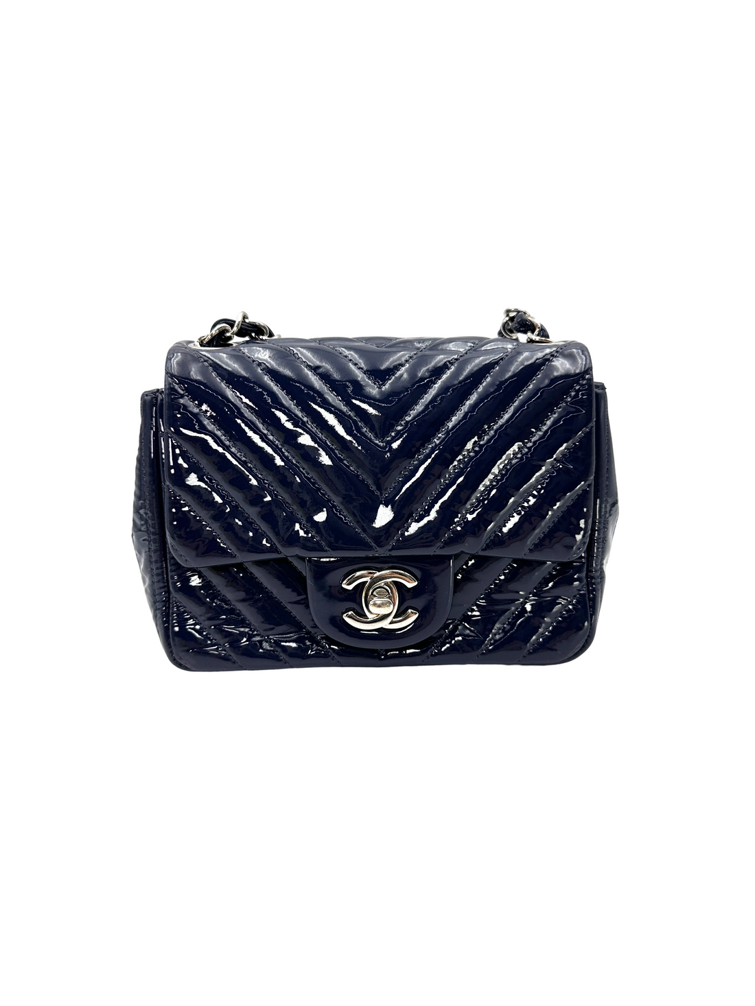 Chanel Classic Flap Navy Chevron Quilted Patent Leather Flap Bag(21***32) CC2336