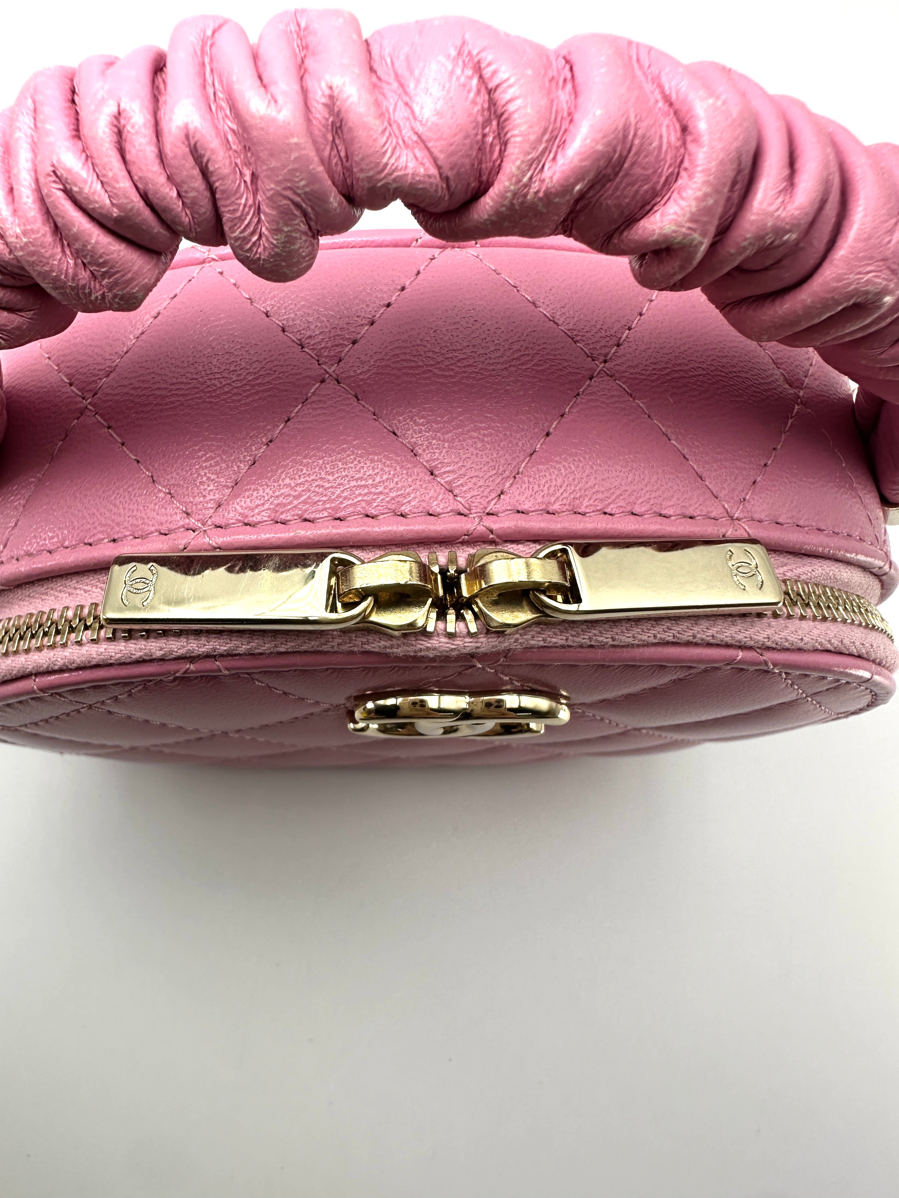 Chanel Pink Quilted Leather Top Handle Round Clutch(32***52) CC2340