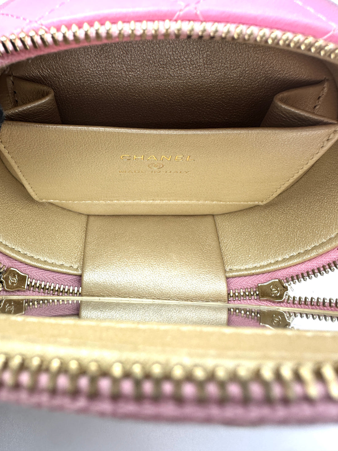 Chanel Pink Quilted Leather Top Handle Round Clutch(32***52) CC2340