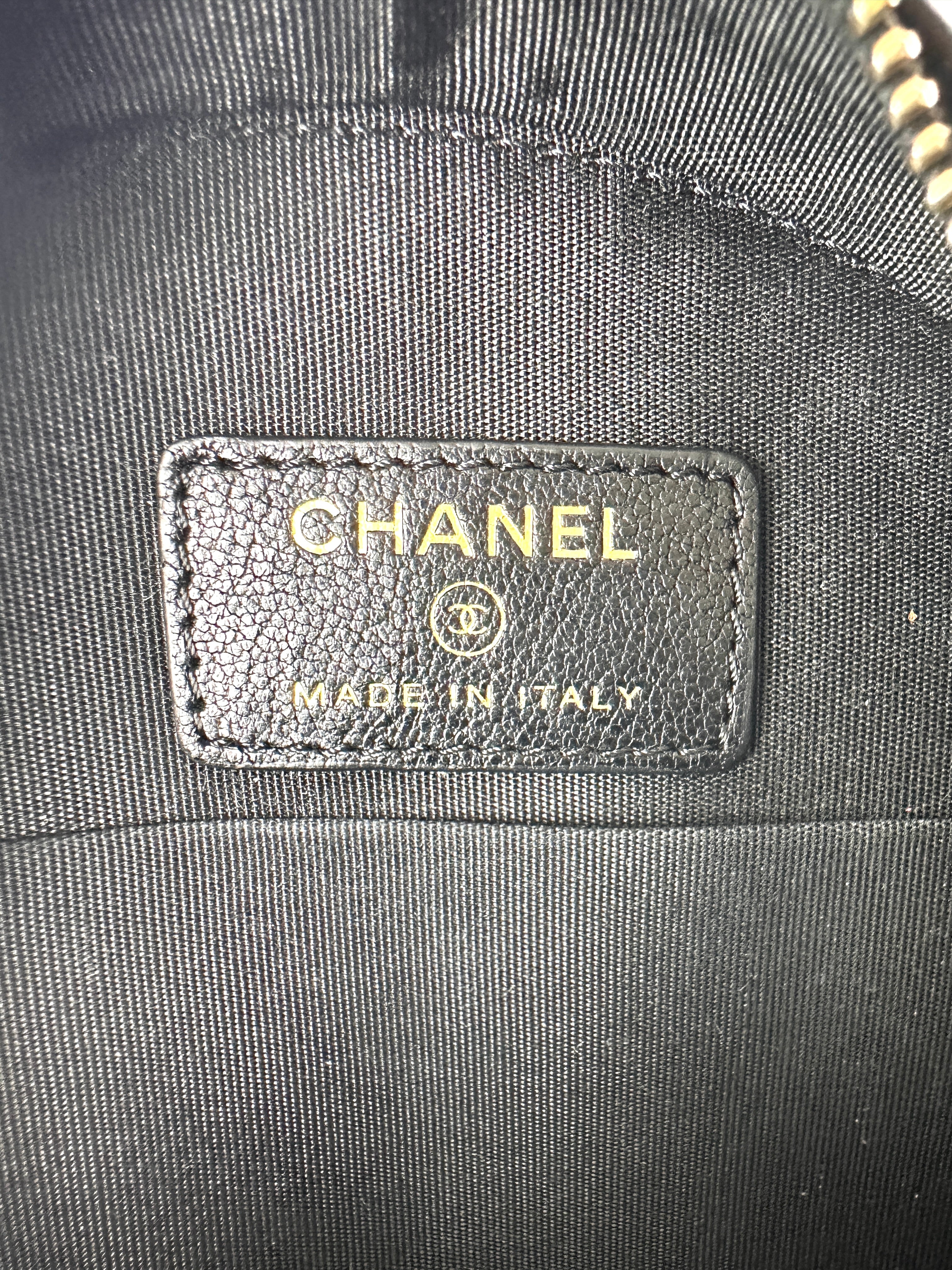 Chanel 19Bag Black Quilted Leather Round Clutch(28***57) CC2338