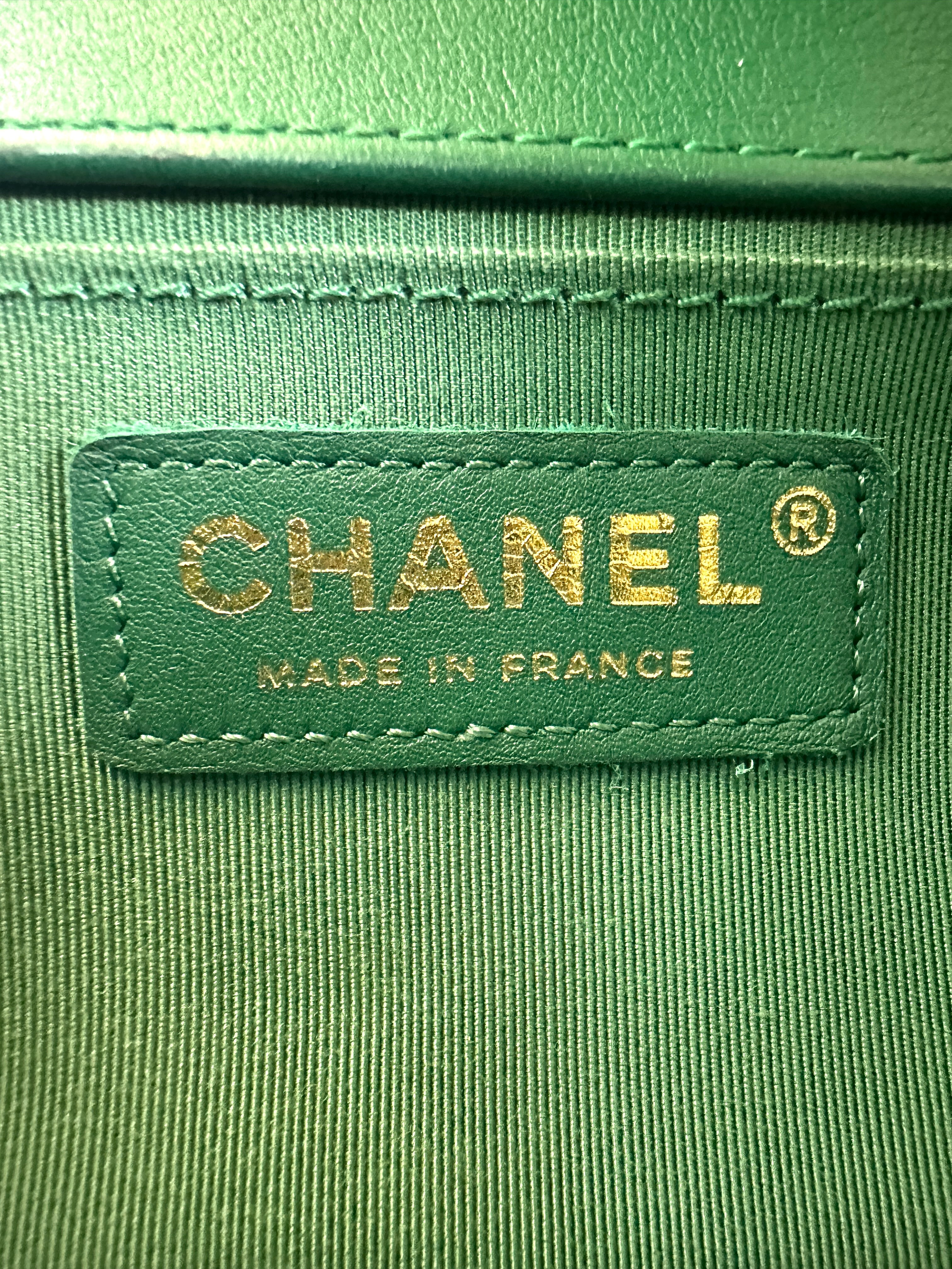 Chanel LeBoy Green Woven Knit Small Size Flap Bag With Gold Buckle(26***44) CC2344