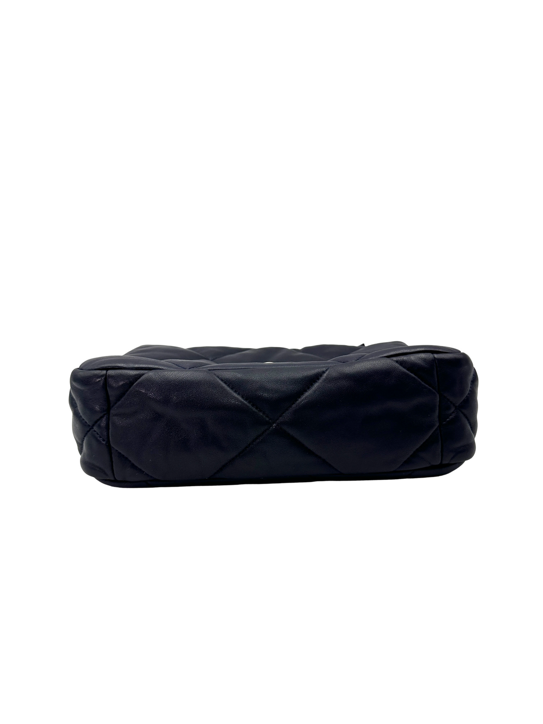Chanel 19Bag Navy Quilted Leather Small Size Shoulder Bag(31***01) CC2356