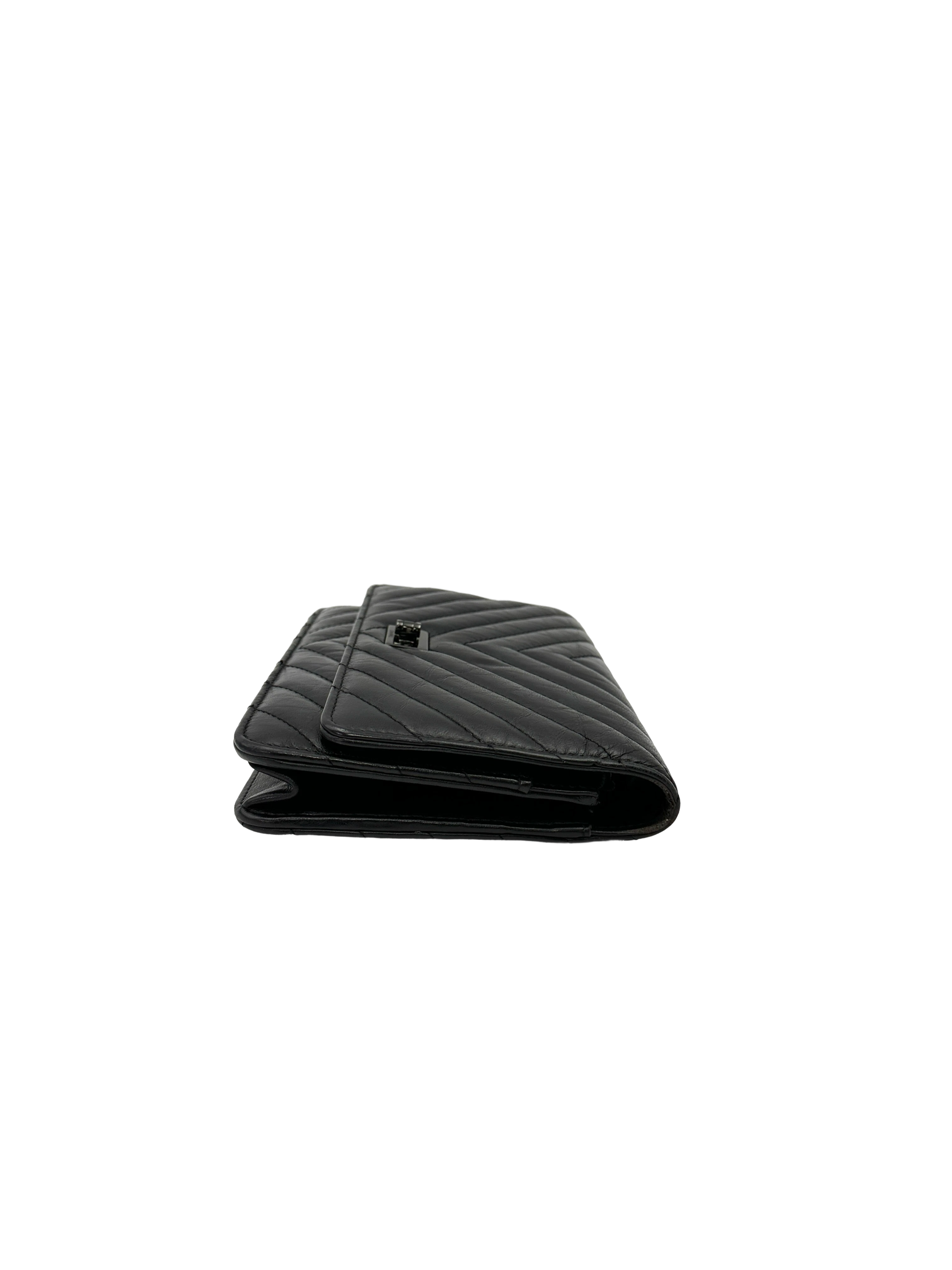 Chanel So Black Chevron Quilted Leather Wallet On Chain(30***95) CC2346