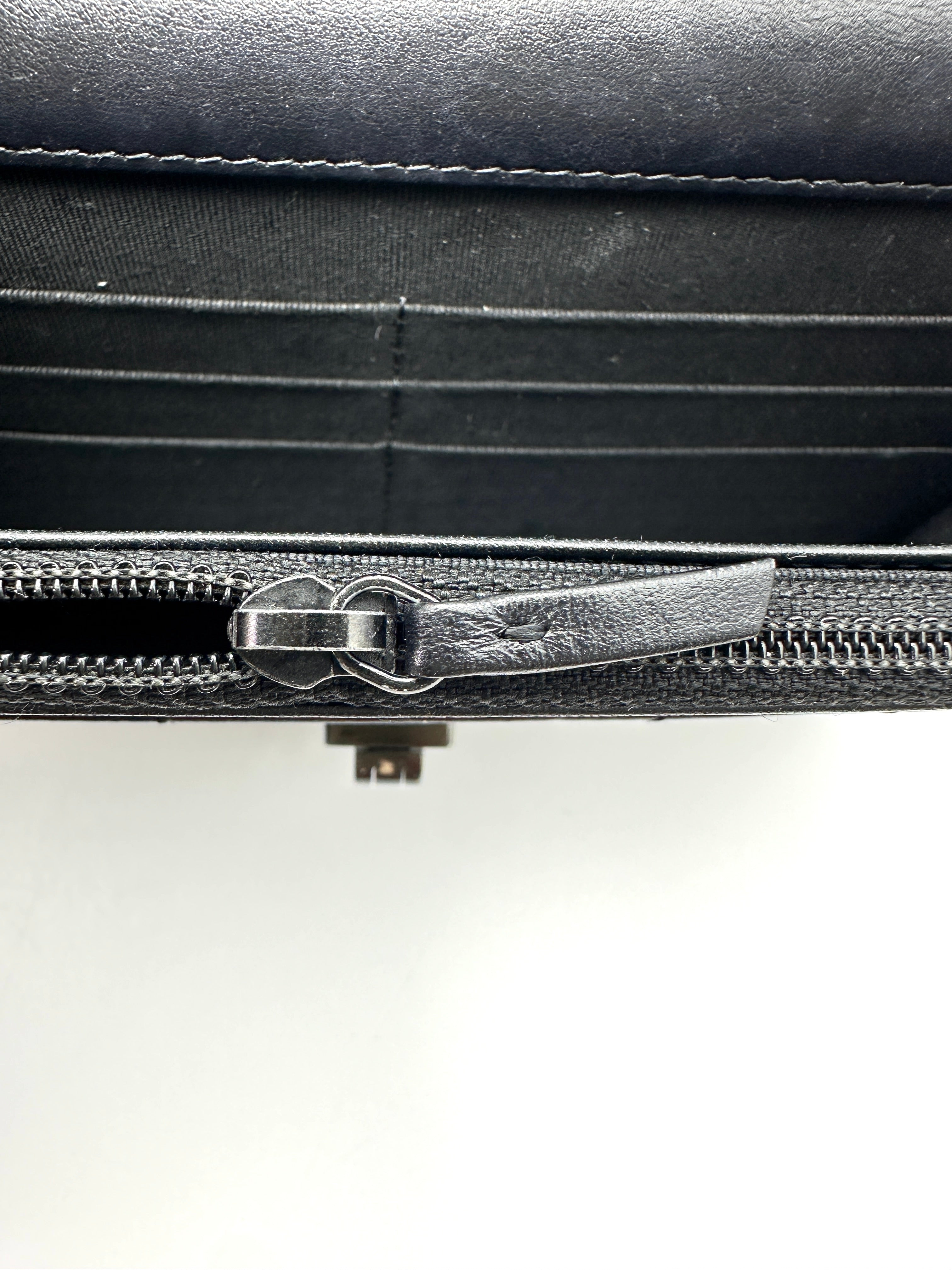 Chanel So Black Chevron Quilted Leather Wallet On Chain(30***95) CC2346