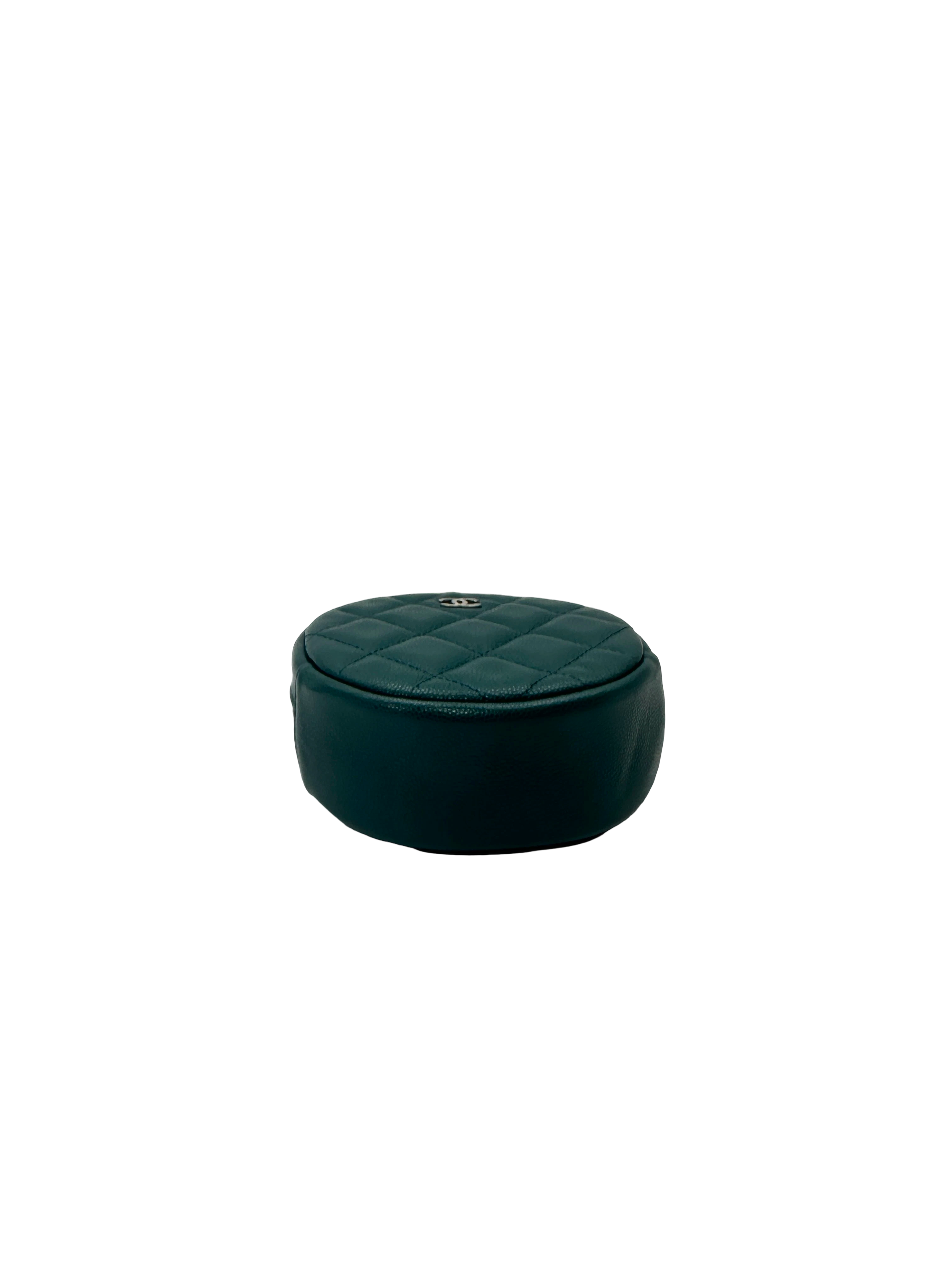 Chanel Green Quilted Leather Round Clutch(26***77) CC2349