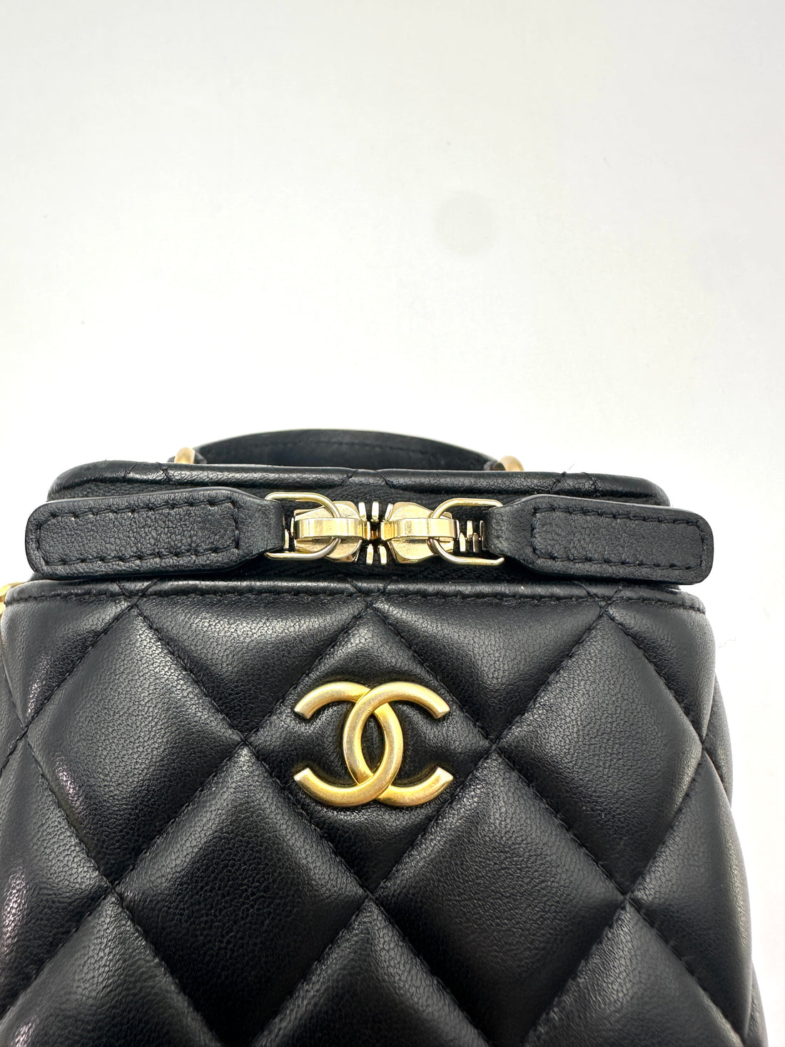 Chanel Black Quilted Leather Top Handle Vanity Case(K7***5K) CC2359