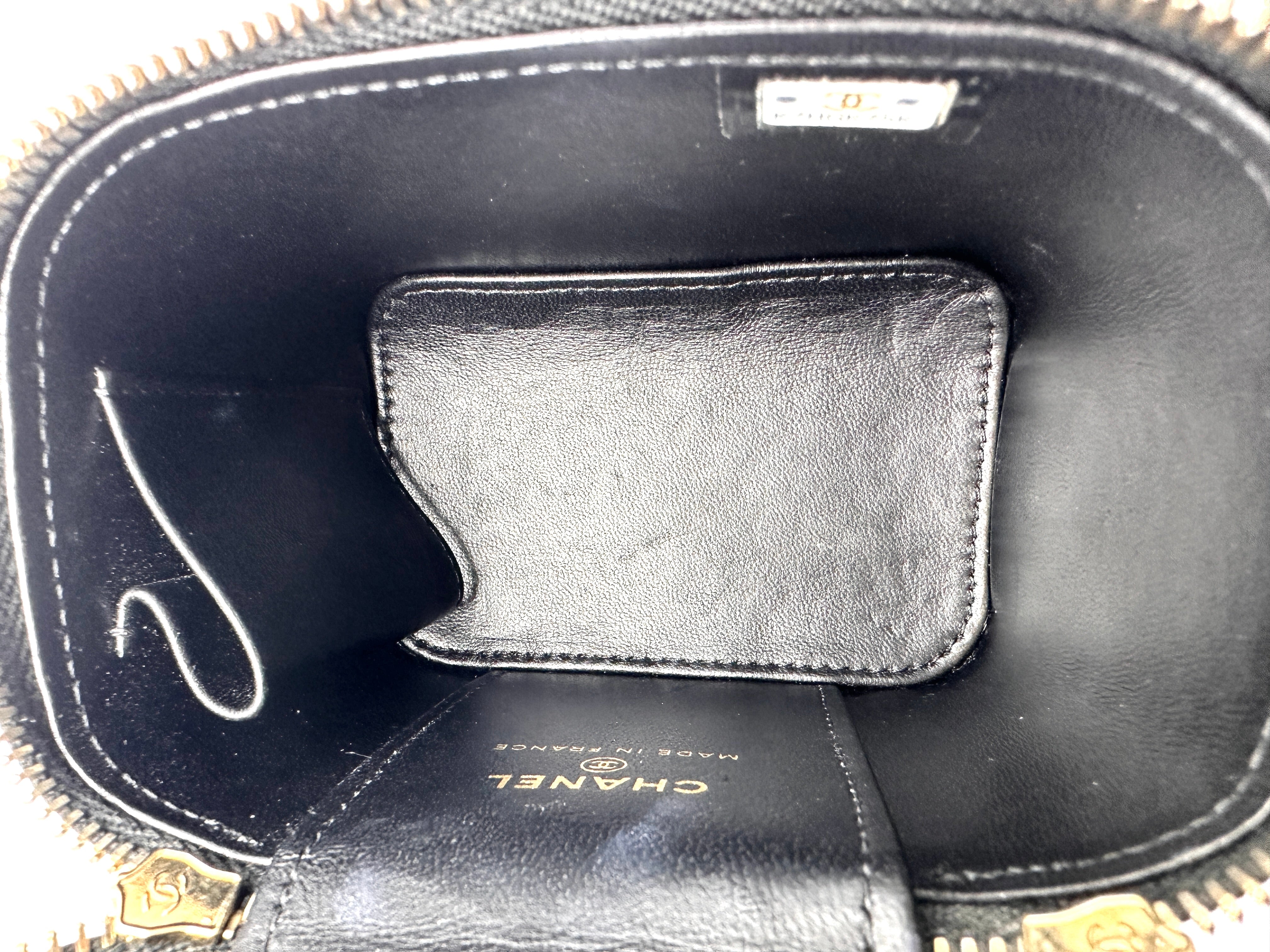Chanel Black Quilted Leather Top Handle Vanity Case(K7***5K) CC2359
