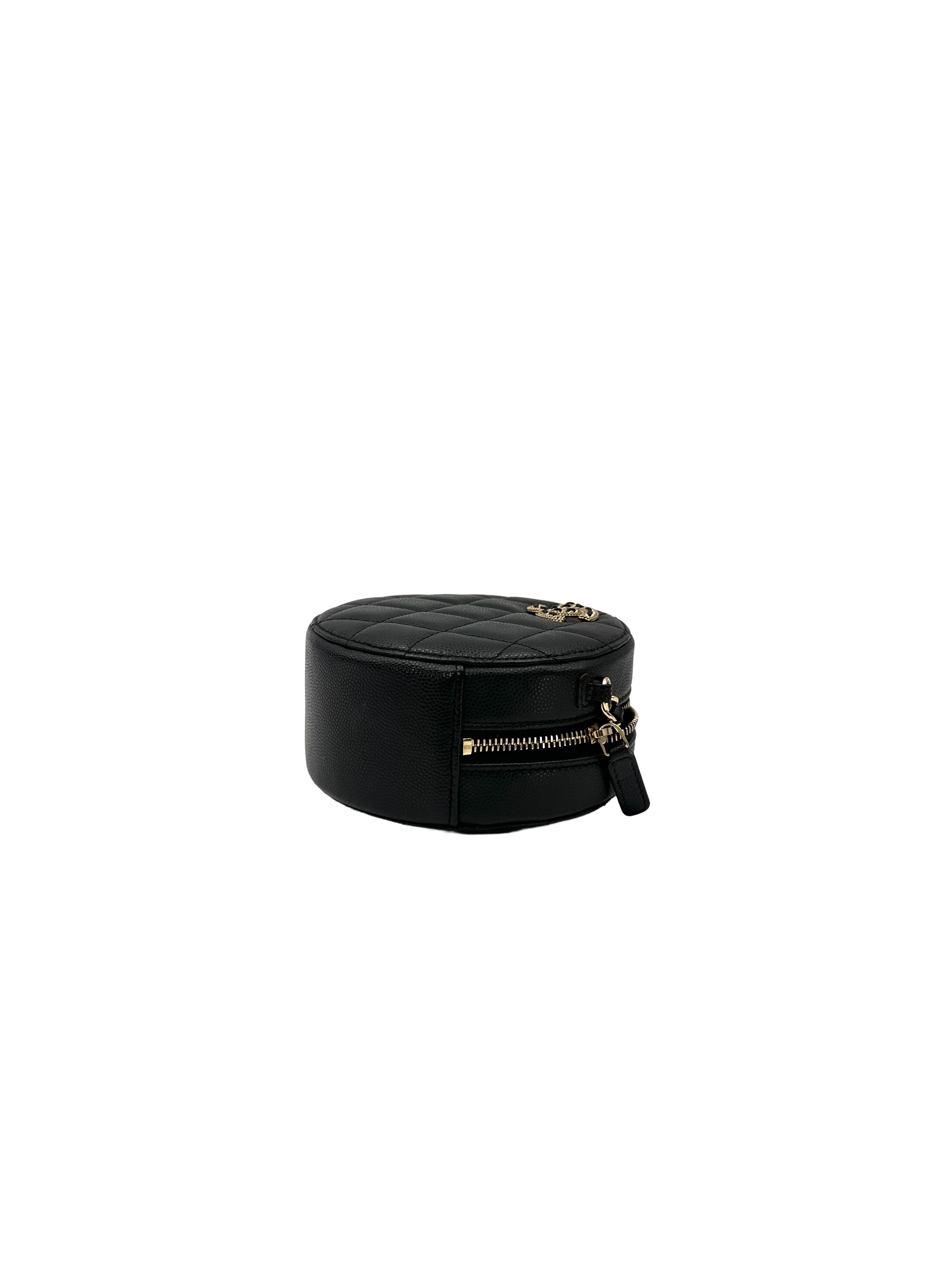 Chanel Black Quilted Leather Round Clutch(32***81) CC2363