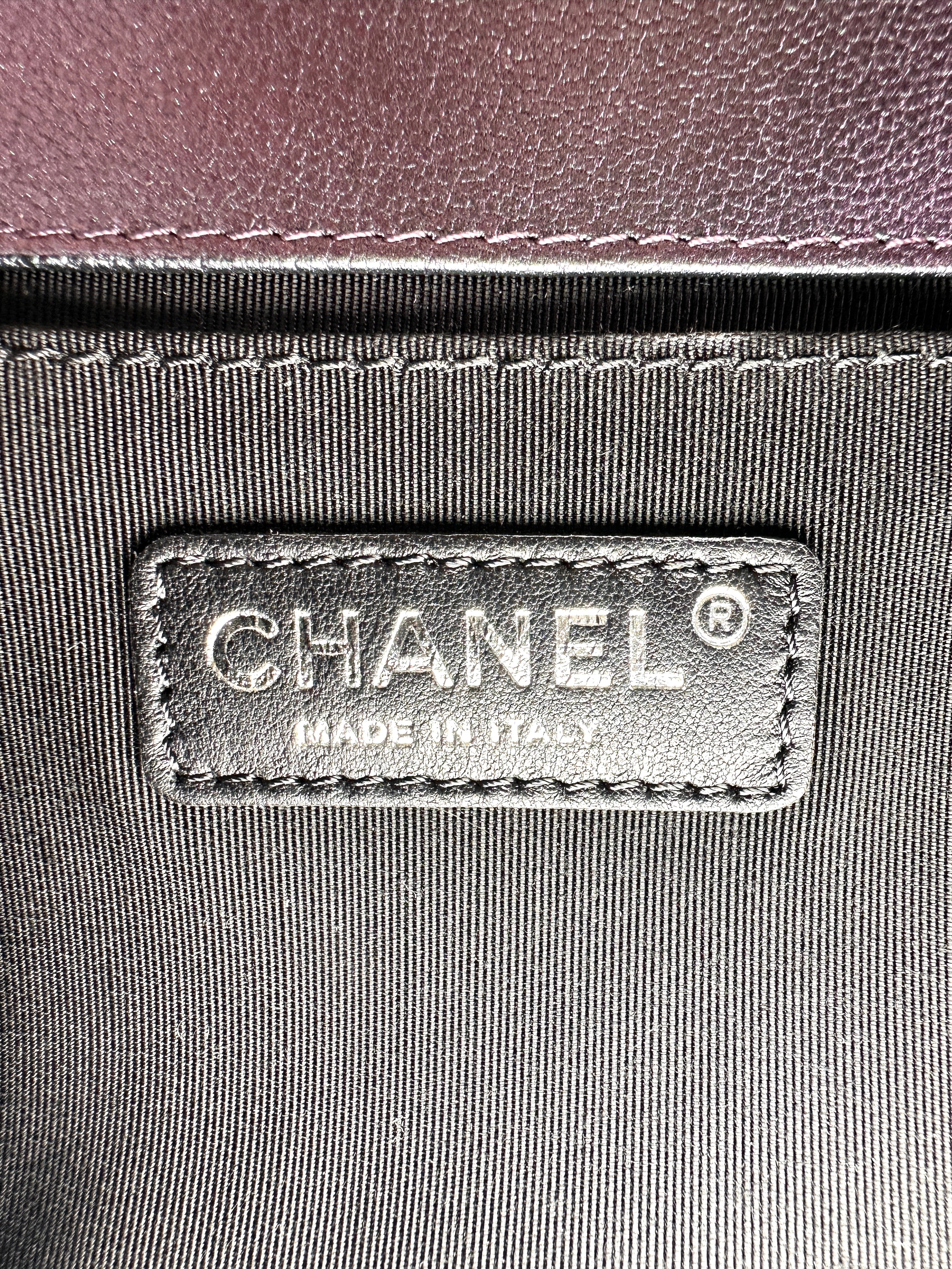 Chanel LeBoy Iridescent Purple Quilted Leather Medium Size Flap Bag(21***66) CC2353