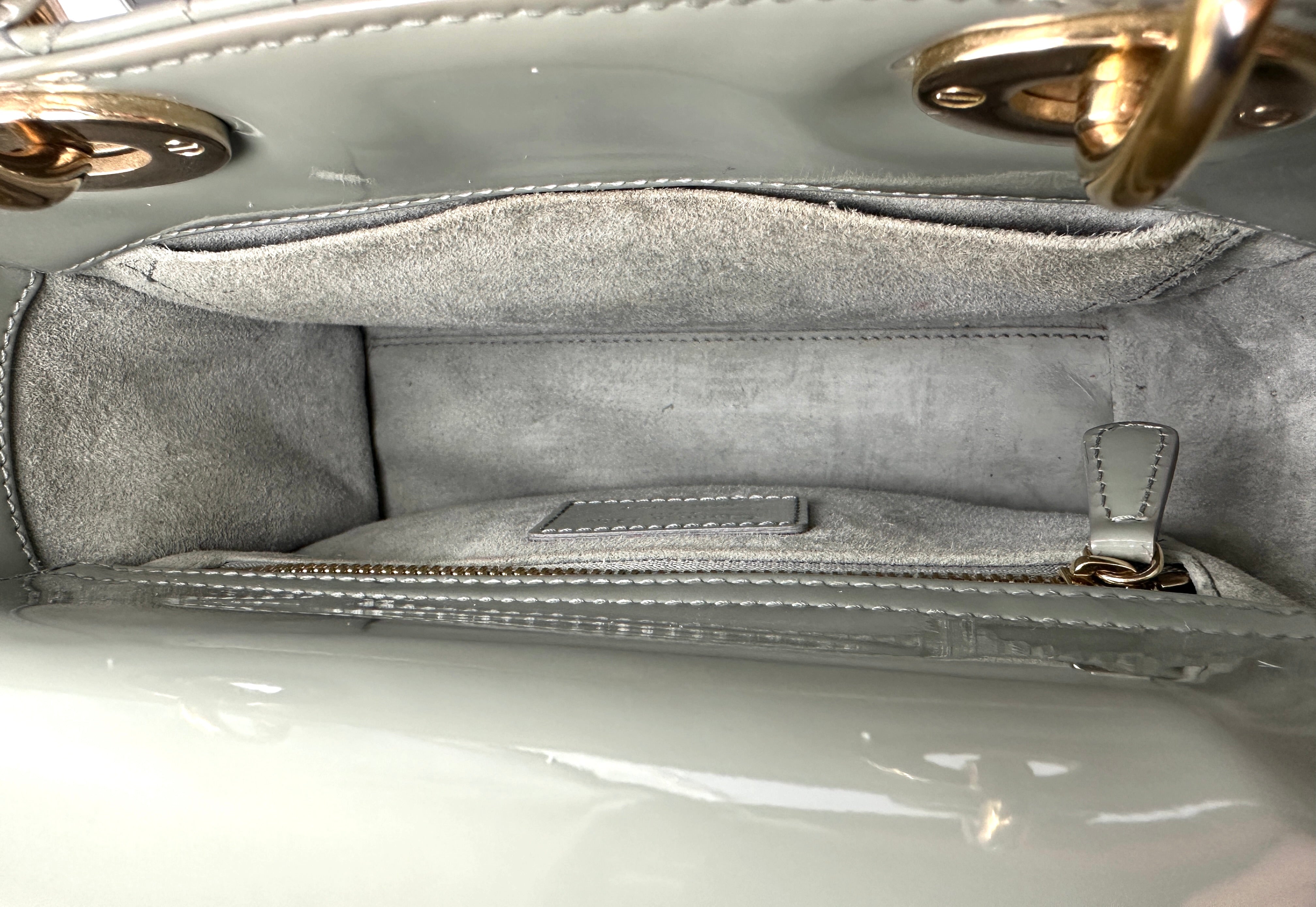 Christian Dior Lady Dior Grey Cannage Patent Leather Handle Bag DR844