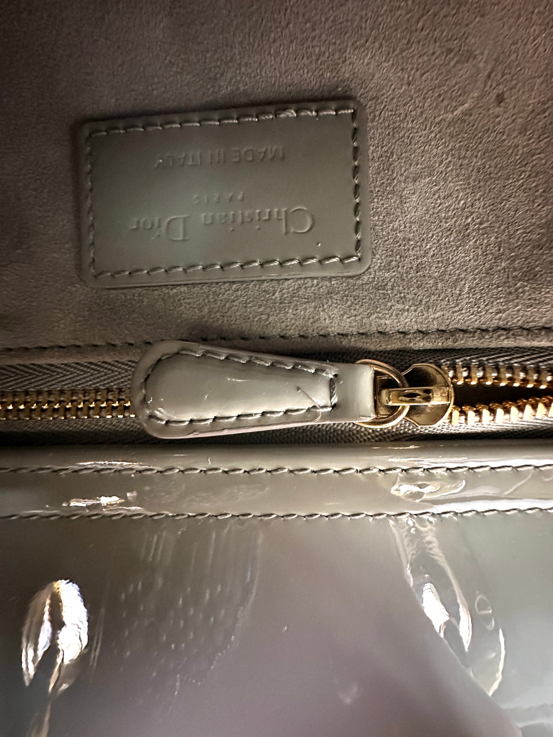 Christian Dior Lady Dior Grey Cannage Patent Leather Handle Bag DR844