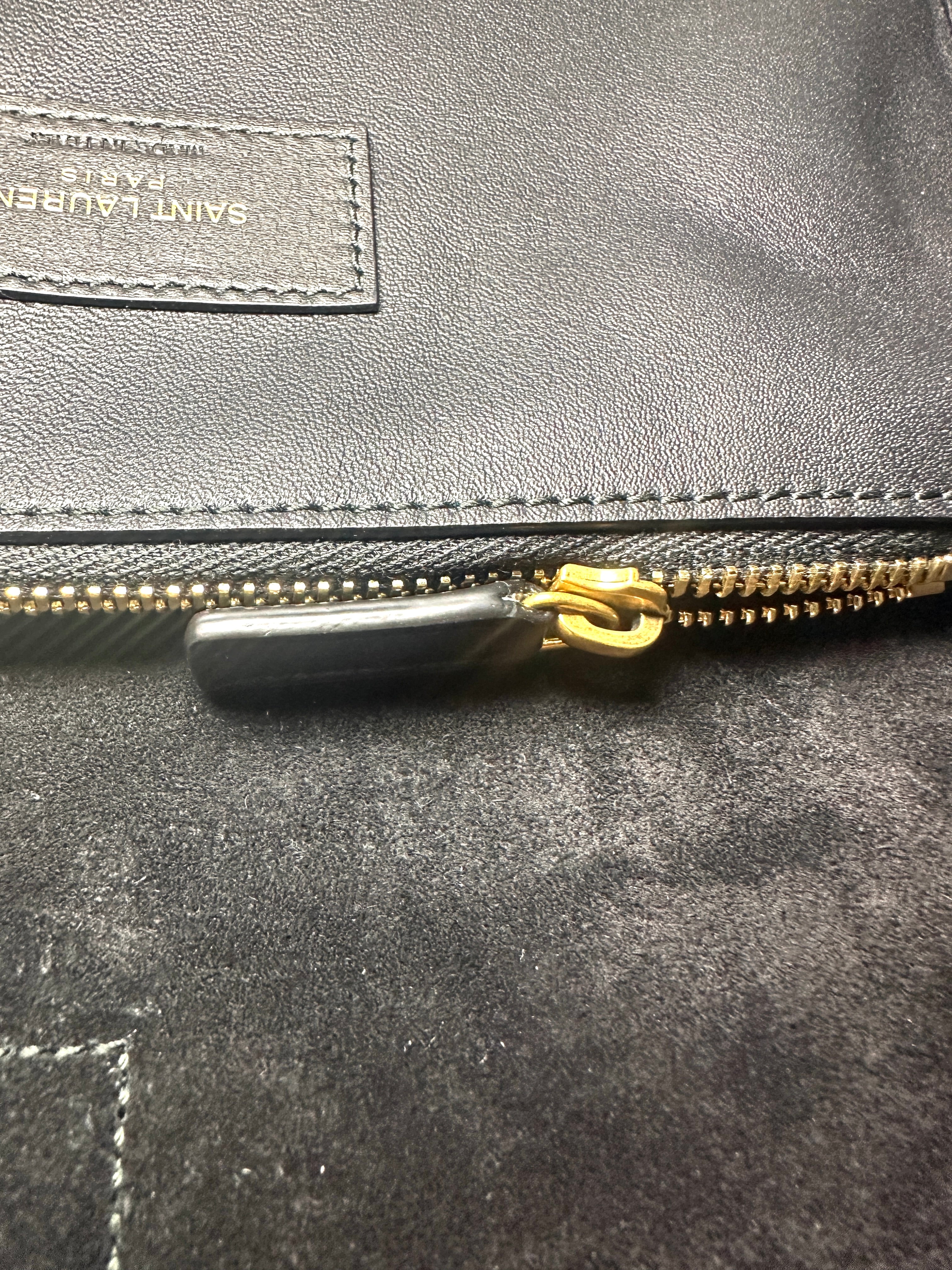 Saint Laurent Black Leather Hobo Bag SL273