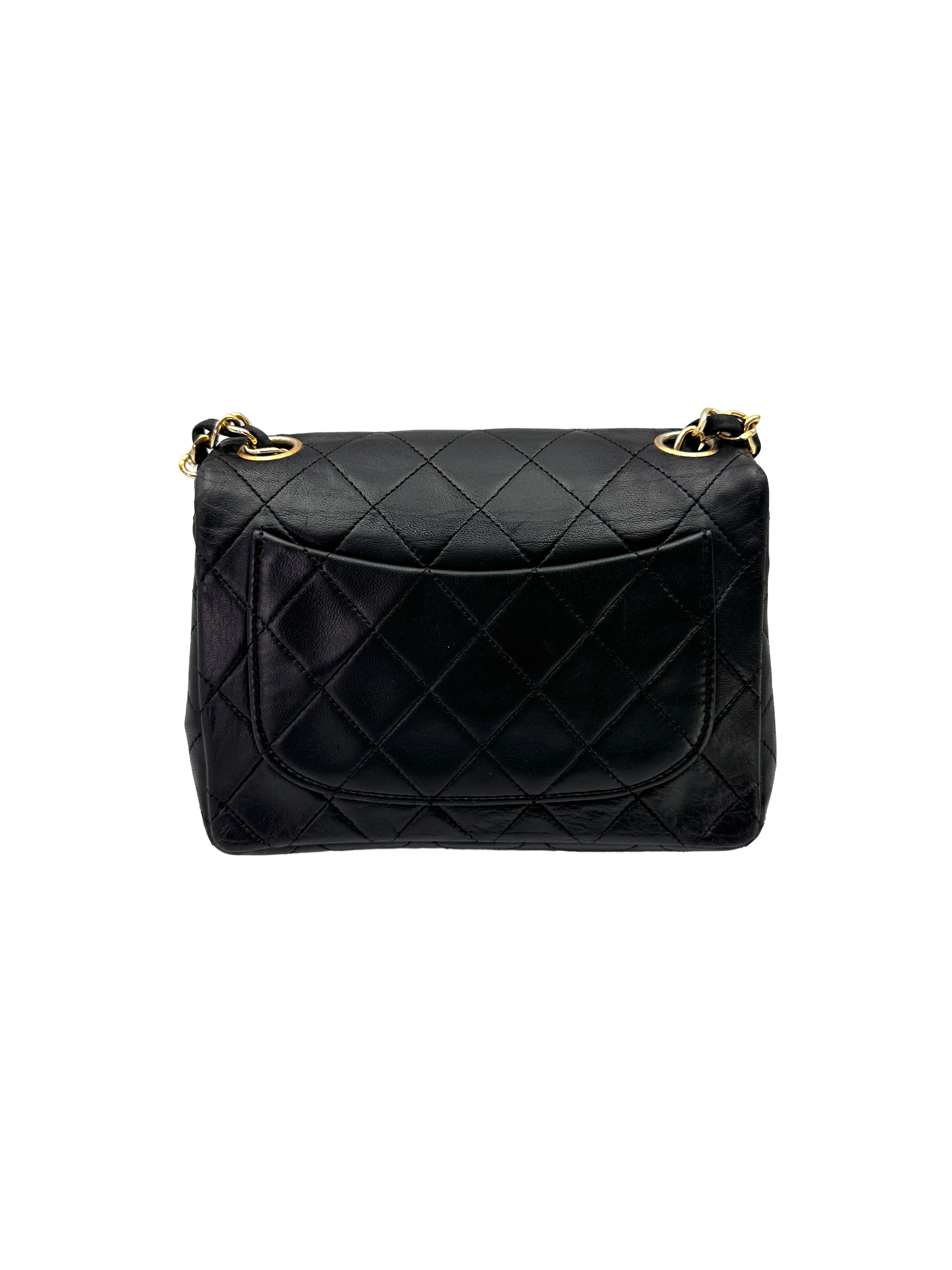 Chanel Vintage Black Matelasse Leather Mini Flap Bag(17***13) CC2368