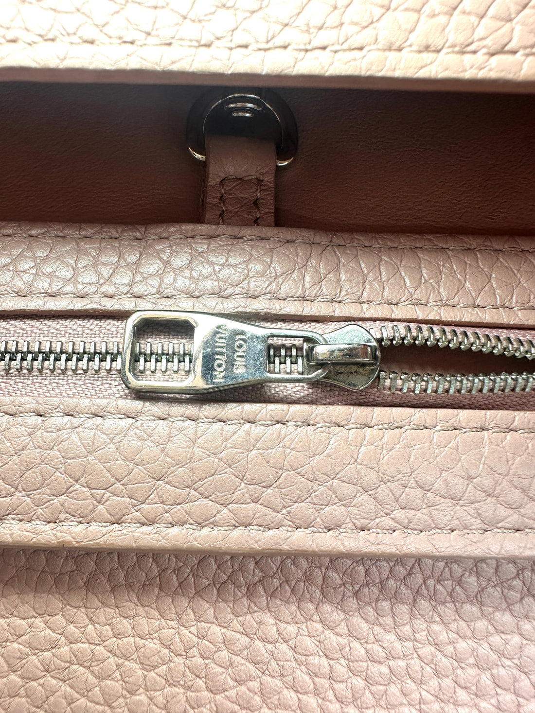 Louis Vuitton Capucines Pink Taurillon Leather Handle Bag With Mechanical Flowers LV3165