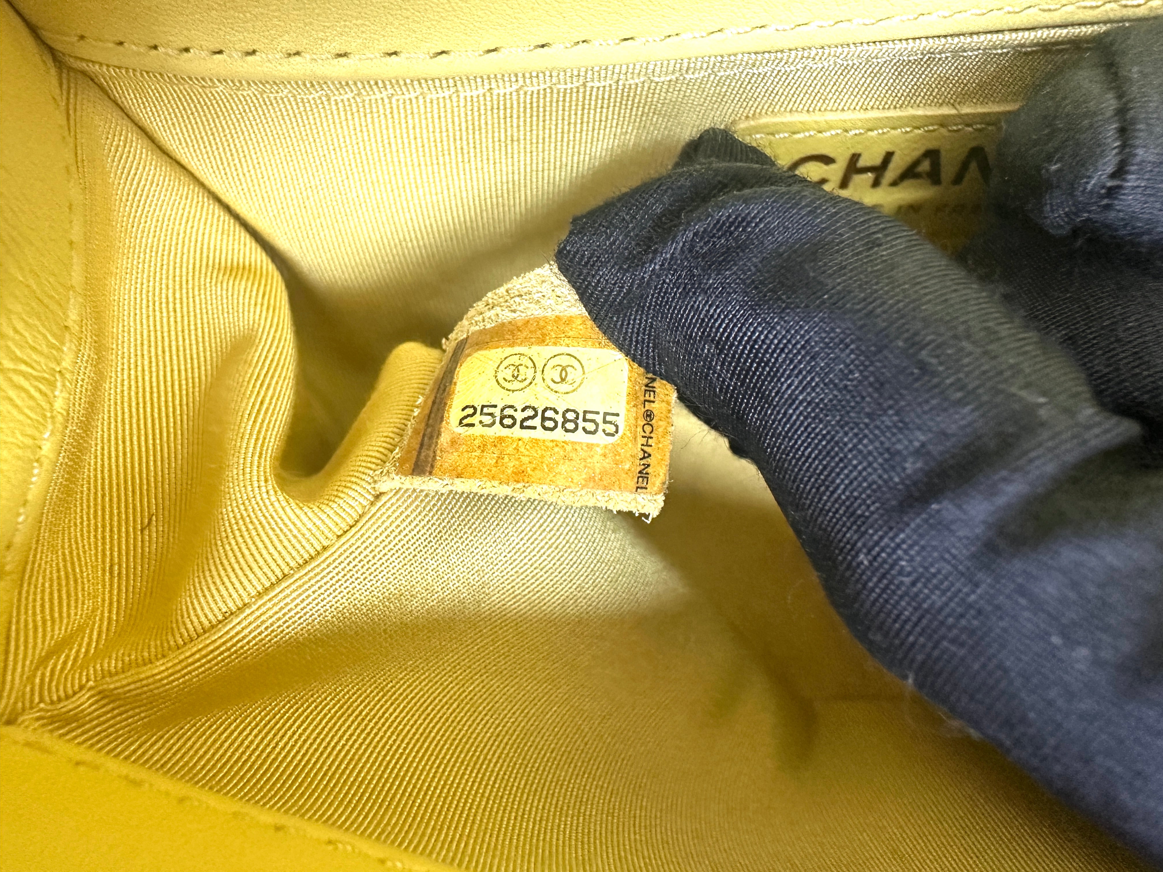 Chanel LeBoy Yellow Chevron Quilted Leather Small Size Flap Bag With Gold Buckle(25***55) CC2375