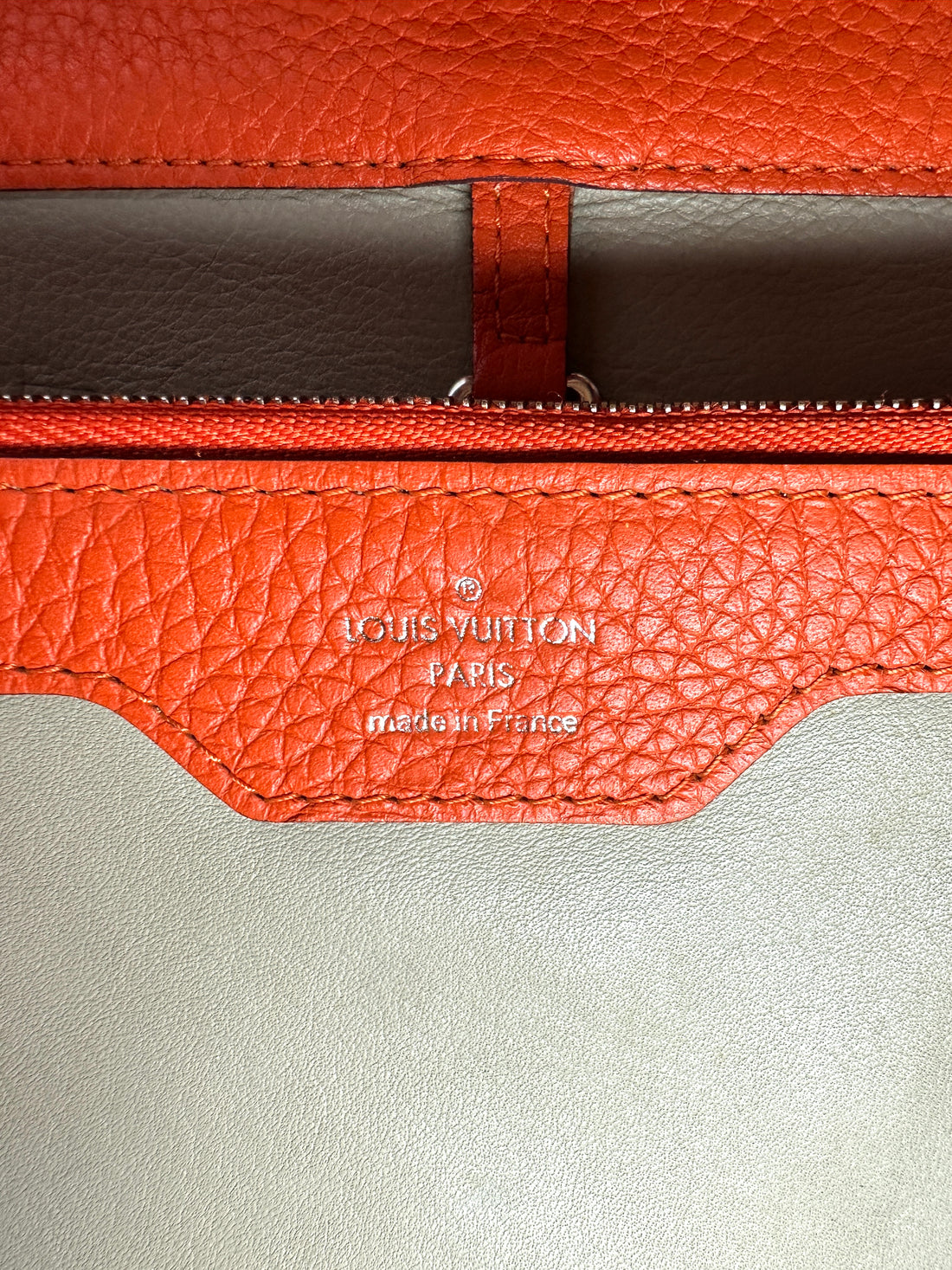 Louis Vuitton Capucines Orange Taurillon Leather Handle Bag LV3166