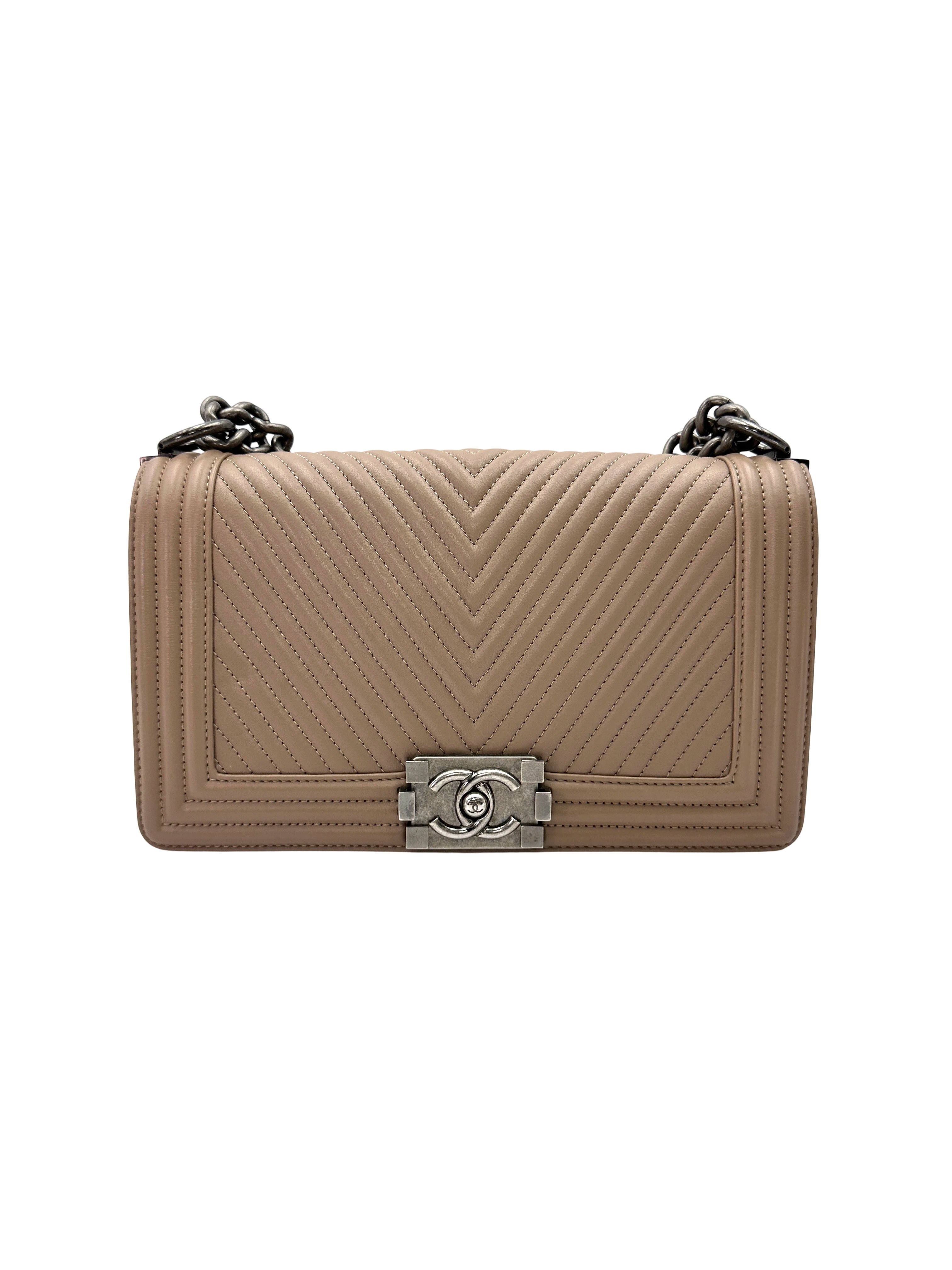 Chanel LeBoy Beige Chevron Quilted Leather Medium Size Flap Bag With Silver Buckle(19***12) CC2374